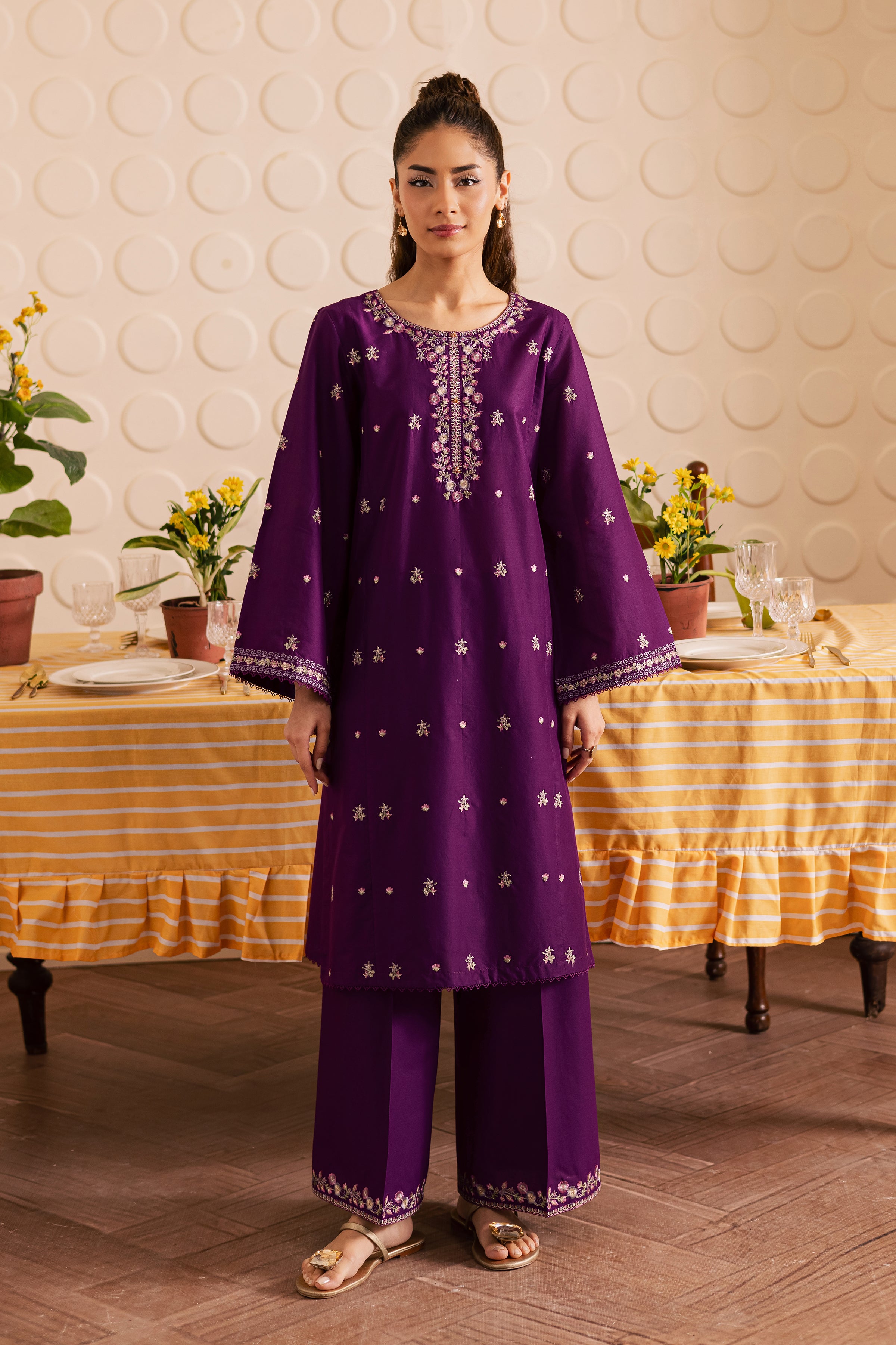 [product-color]-[product-type]-[product_material]