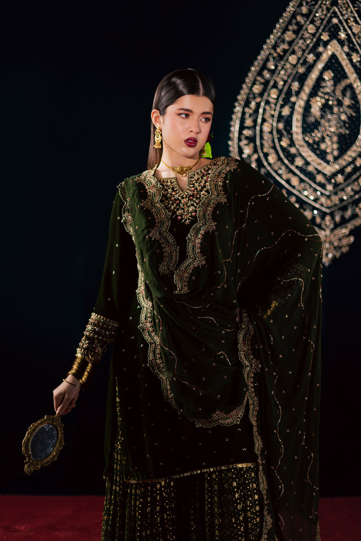  Eloise 3Pc - Velvet Luxe Pret BATIKLuxePRET2025  BATIK   XS / Mehendi  Green / Velvet-S / Mehendi  Green / Velvet-M / Mehendi  Green / Velvet-L / Mehendi  Green / Velvet-XL / Mehendi  Green / Velvet