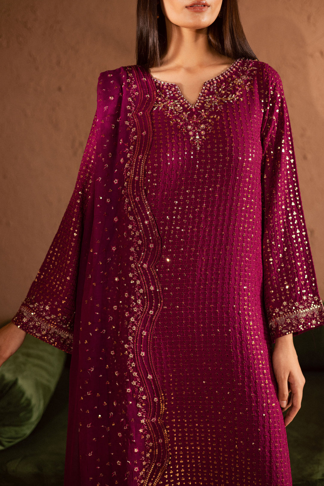  Elva 3Pc- Festive Luxe Pret BATIKSTUDIO2025  BATIK   S / Magenta / Georgette-M / Magenta / Georgette-L / Magenta / Georgette