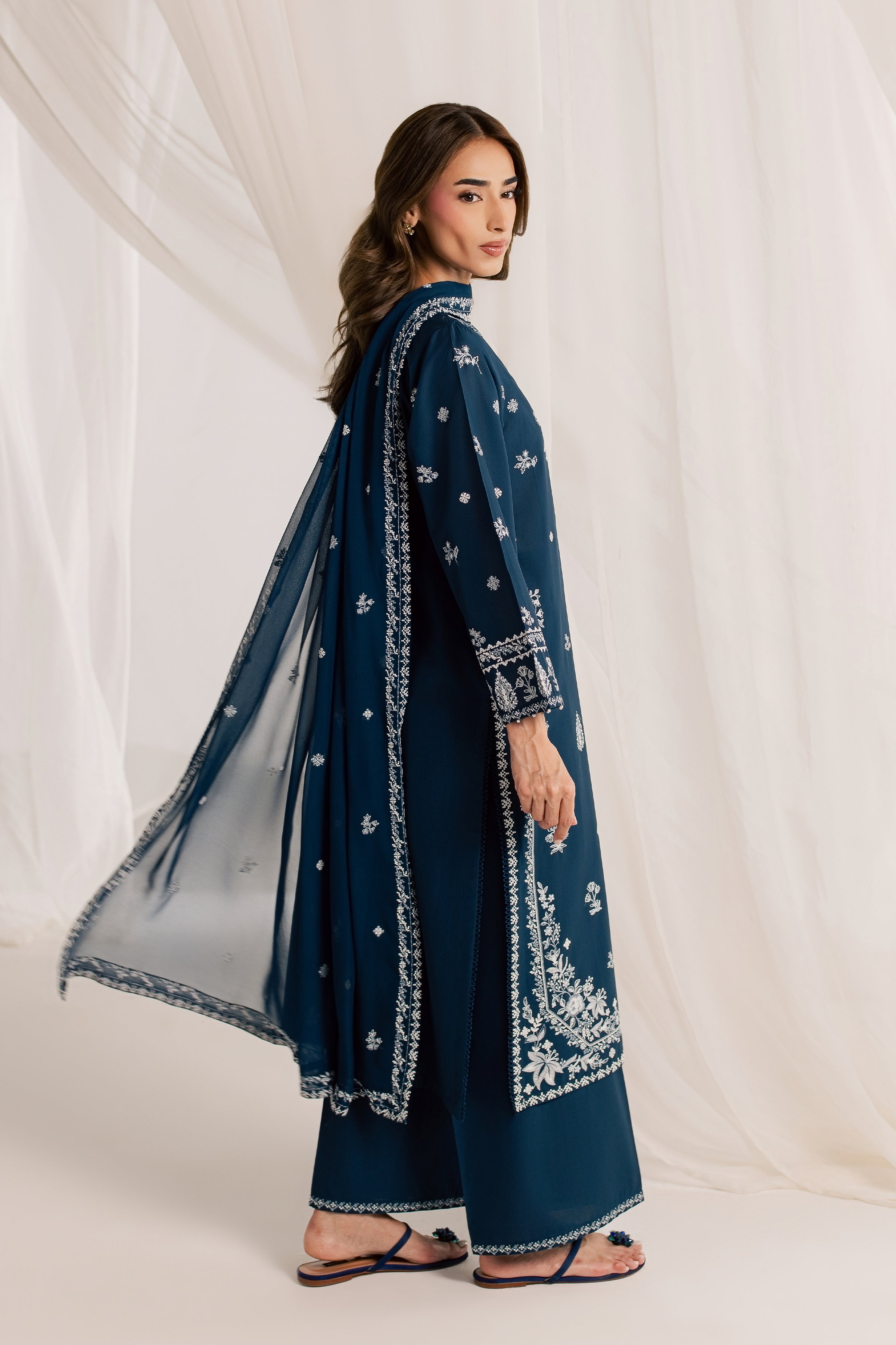  Esaam 3Pc - Embroidered Lawn Dress EverydayEdit26  BATIK   XS / Space Blue / Pima Lawn-S / Space Blue / Pima Lawn-M / Space Blue / Pima Lawn-L / Space Blue / Pima Lawn-XL / Space Blue / Pima Lawn