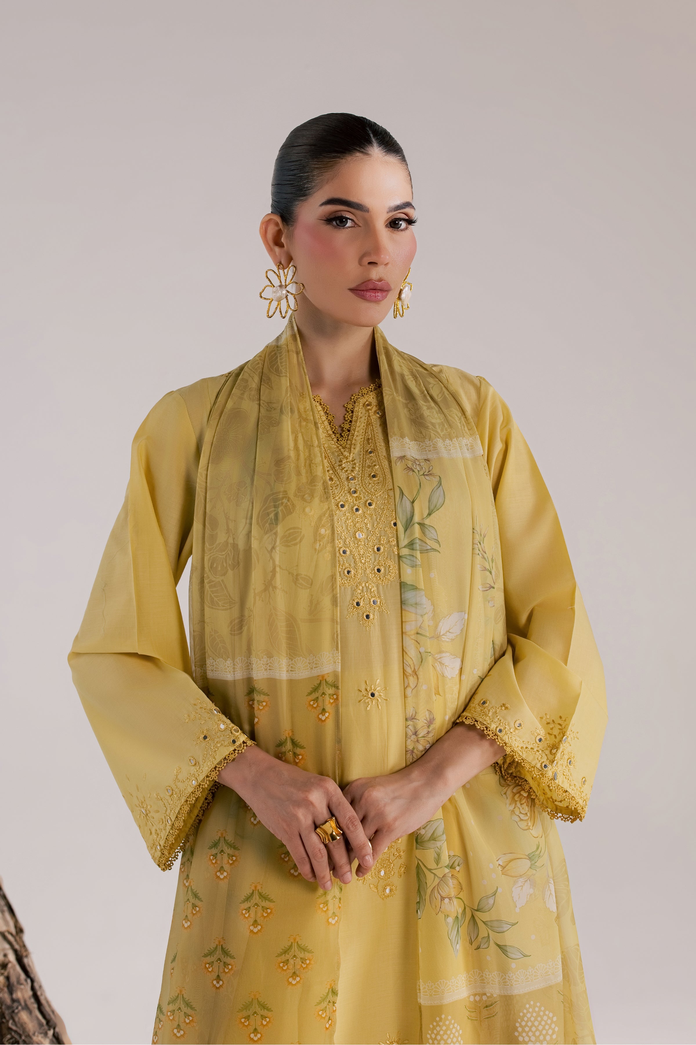 Fiji 3Pc - Luxury Embroidered Lawn BATIKSS26  BATIK   XS / Dried Moss / Pima Lawn-S / Dried Moss / Pima Lawn-M / Dried Moss / Pima Lawn-L / Dried Moss / Pima Lawn-XL / Dried Moss / Pima Lawn