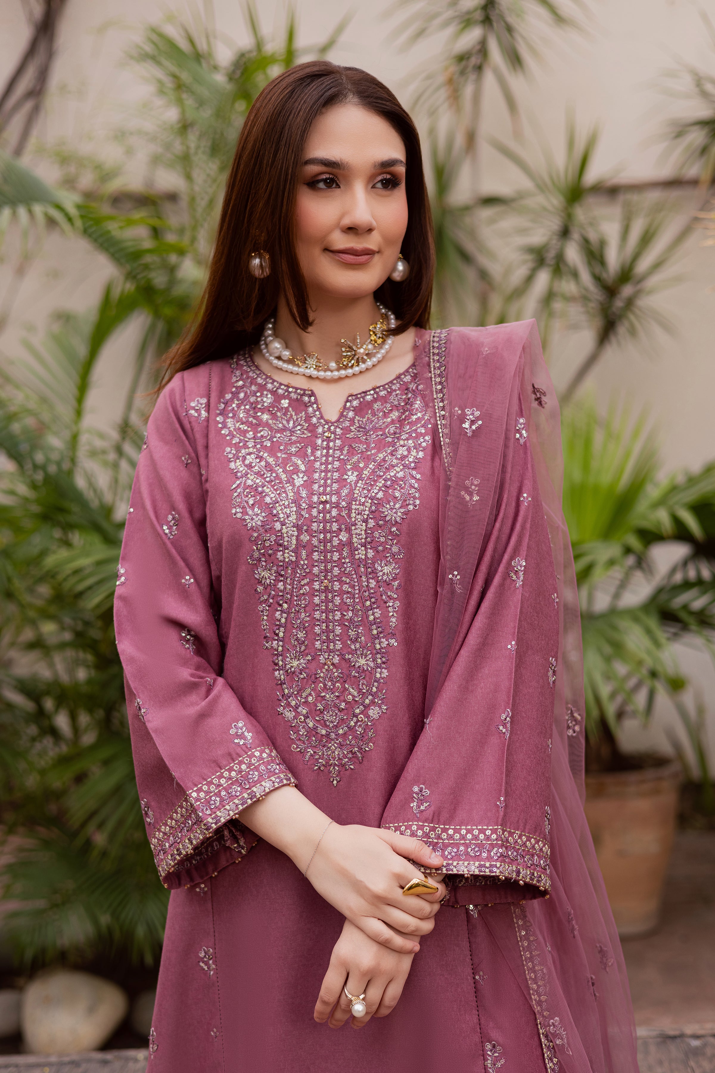  Freya 3Pc - Embroidered Festive Pret BATIK WINTER PRET 2025  BATIK   XS / Onion / Textured Cotton-S / Onion / Textured Cotton-M / Onion / Textured Cotton-L / Onion / Textured Cotton-XL / Onion / Textured Cotton