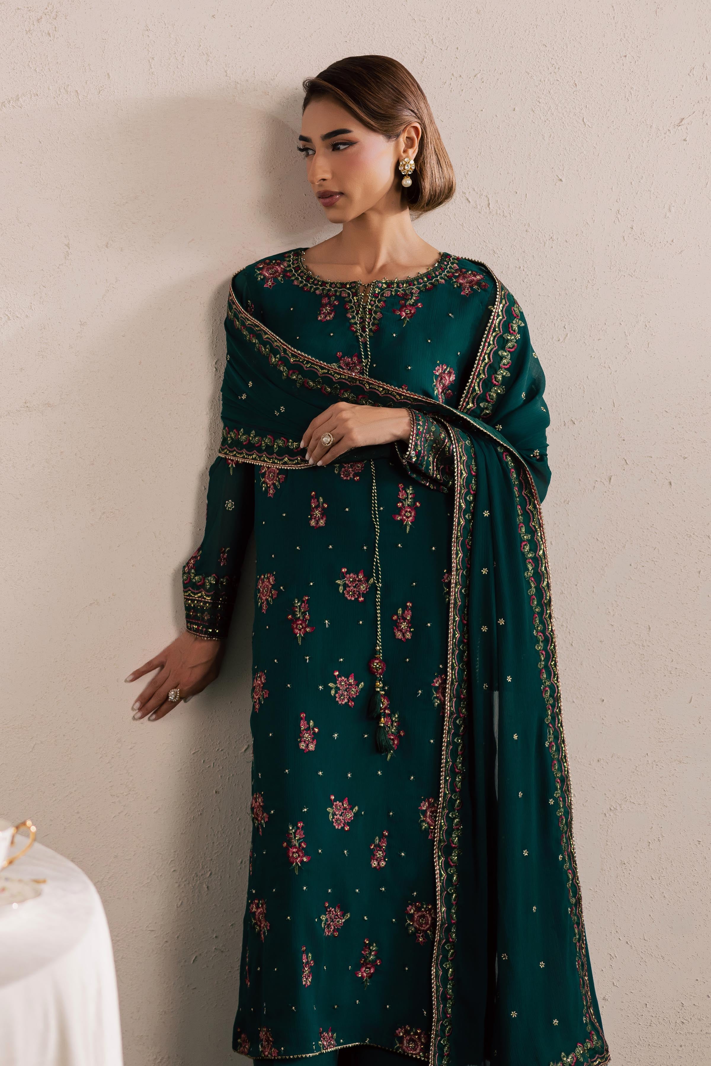 Green Leave 3Pc - Festive Luxury Formal BATIKEID2026  BATIK   S / Green / Crinkle-M / Green / Crinkle-L / Green / Crinkle
