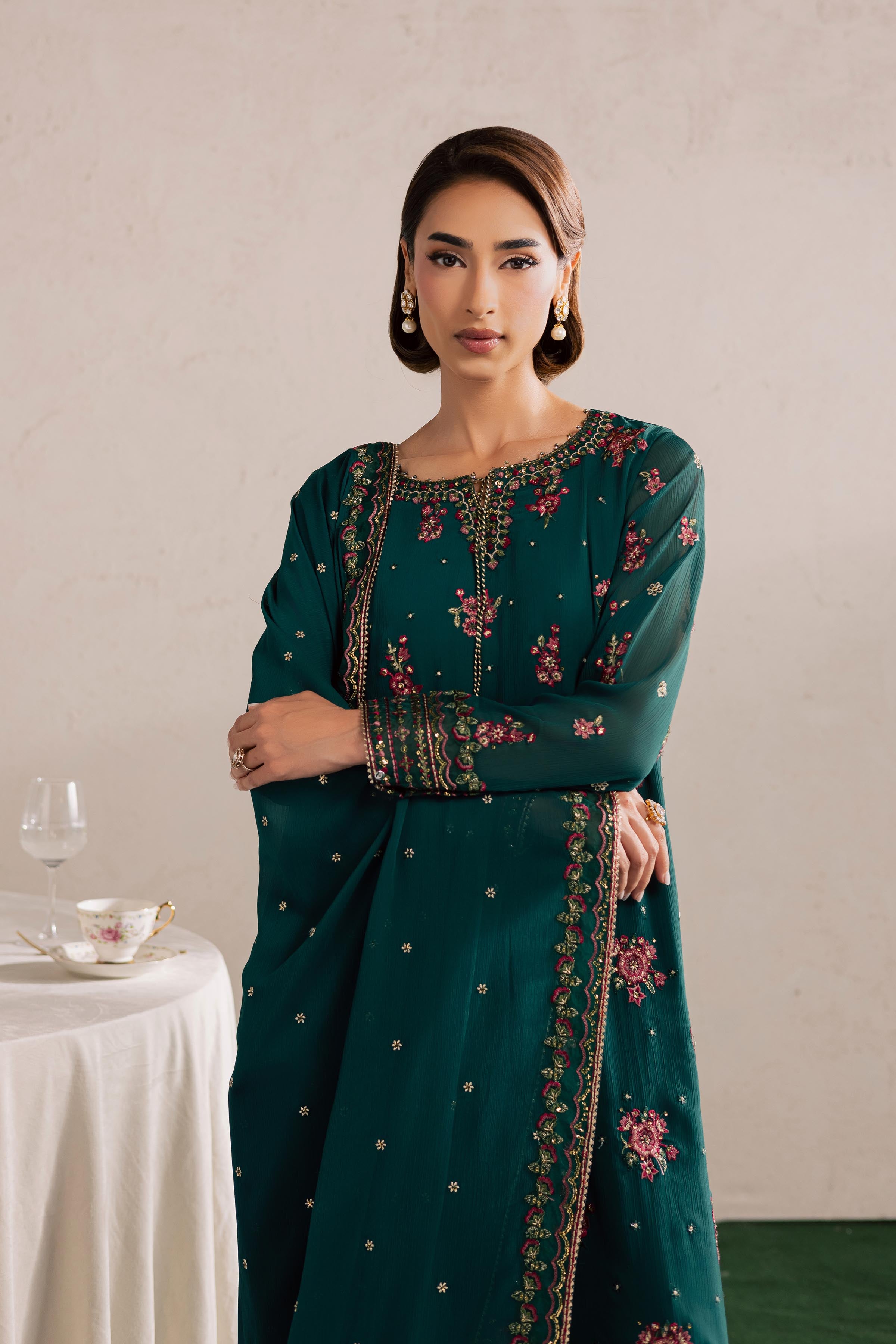  Green Leave 3Pc - Festive Luxury Formal BATIKEID2026  BATIK   S / Green / Crinkle-M / Green / Crinkle-L / Green / Crinkle