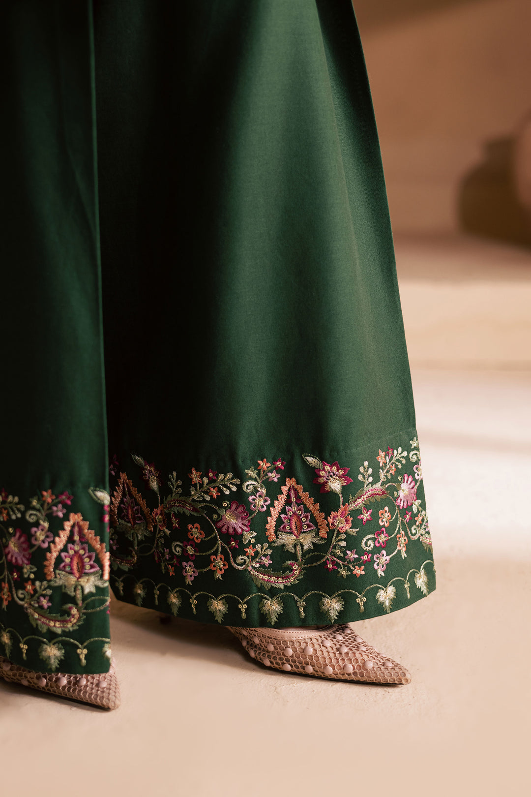  Green Shine 2Pc - Embroidered Khaddar Dress BATIK WINTER PRET 2025  BATIK   XS / Bottle Green / Khaddar-S / Bottle Green / Khaddar-M / Bottle Green / Khaddar-L / Bottle Green / Khaddar-XL / Bottle Green / Khaddar