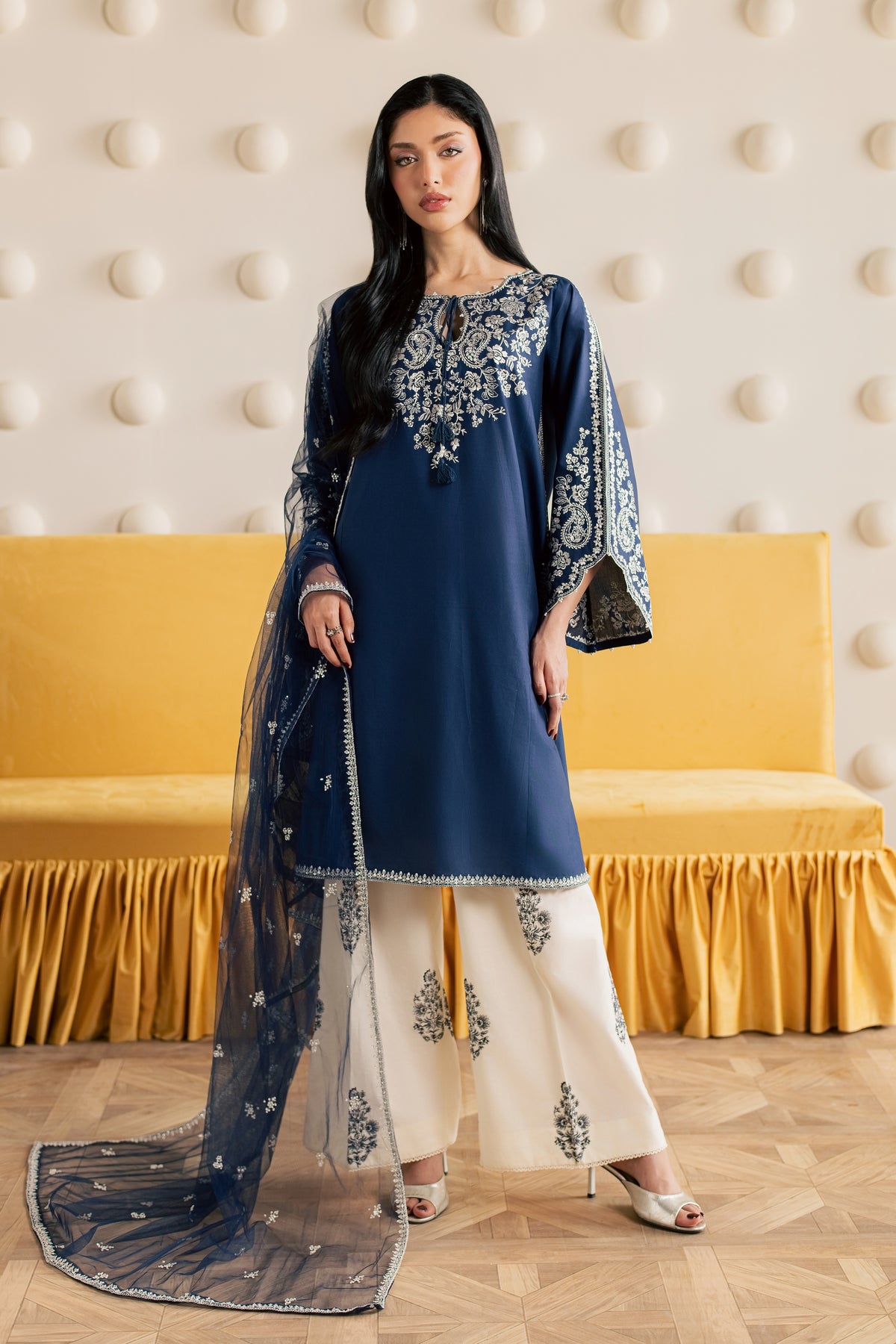 Haeka 3Pc - Embroidered Cambric Pret PRETAW2026  BATIK   XS / Classic Blue / Cambric