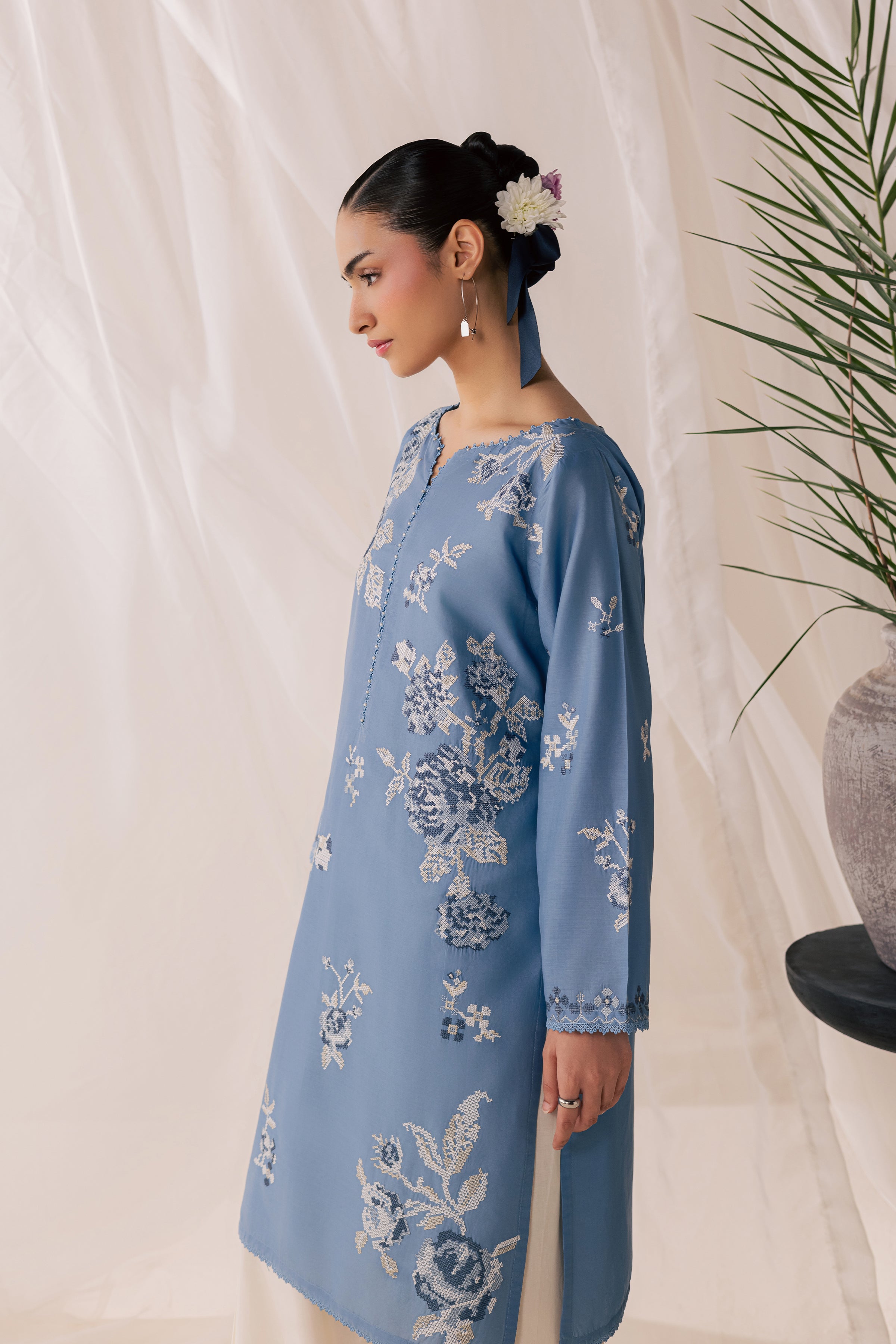 Havier 2Pc - Luxury Embroidered Lawn BATIKSS26  BATIK   XS / Quite Harbor / Pima Lawn
