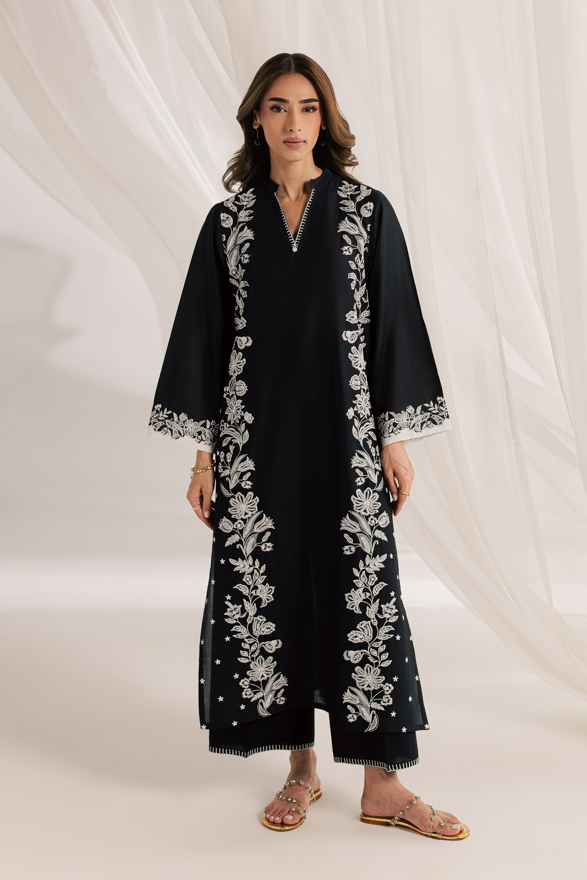  Hazel 2Pc - Embroidered Lawn Dress EverydayEdit26  BATIK   XS / Black / Pima Lawn-S / Black / Pima Lawn-M / Black / Pima Lawn-L / Black / Pima Lawn-XL / Black / Pima Lawn