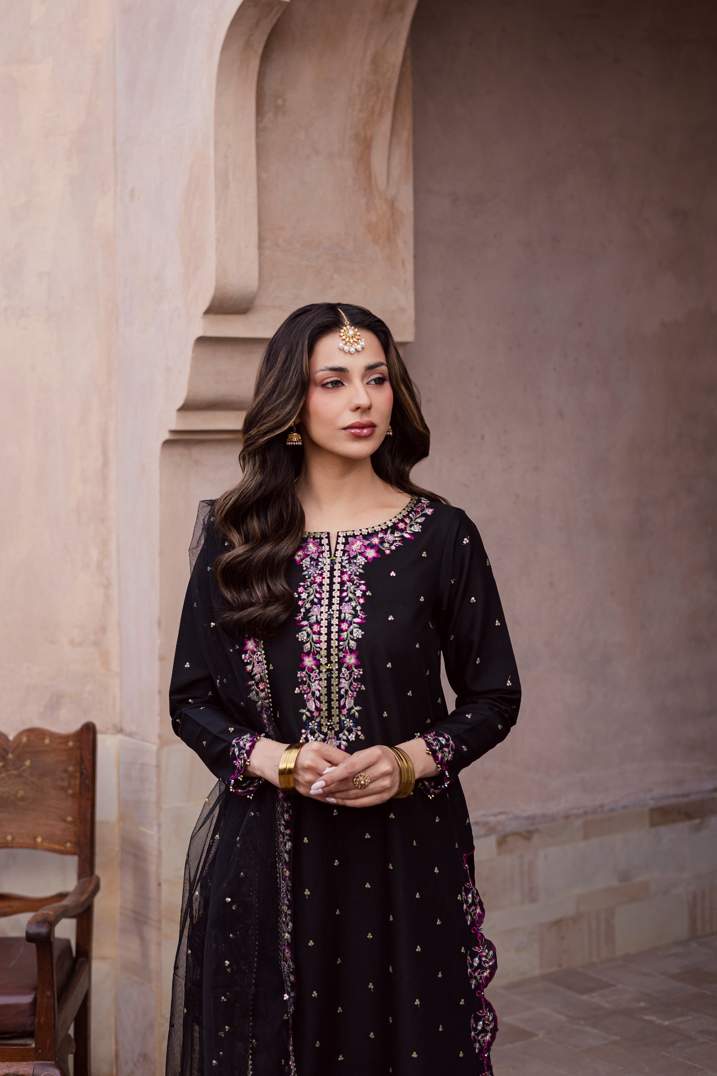  Hozier 3Pc - Festive Embroidered Lawn BATIKEID2026  BATIK   XS / Black / Pima Lawn-S / Black / Pima Lawn-M / Black / Pima Lawn-L / Black / Pima Lawn-XL / Black / Pima Lawn