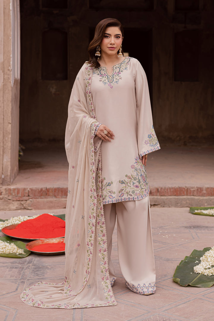  Irina 3Pc - Festive Luxe Pret BATIKSTUDIO2025  BATIK   S / Offwhite / Satin Silk-M / Offwhite / Satin Silk-L / Offwhite / Satin Silk