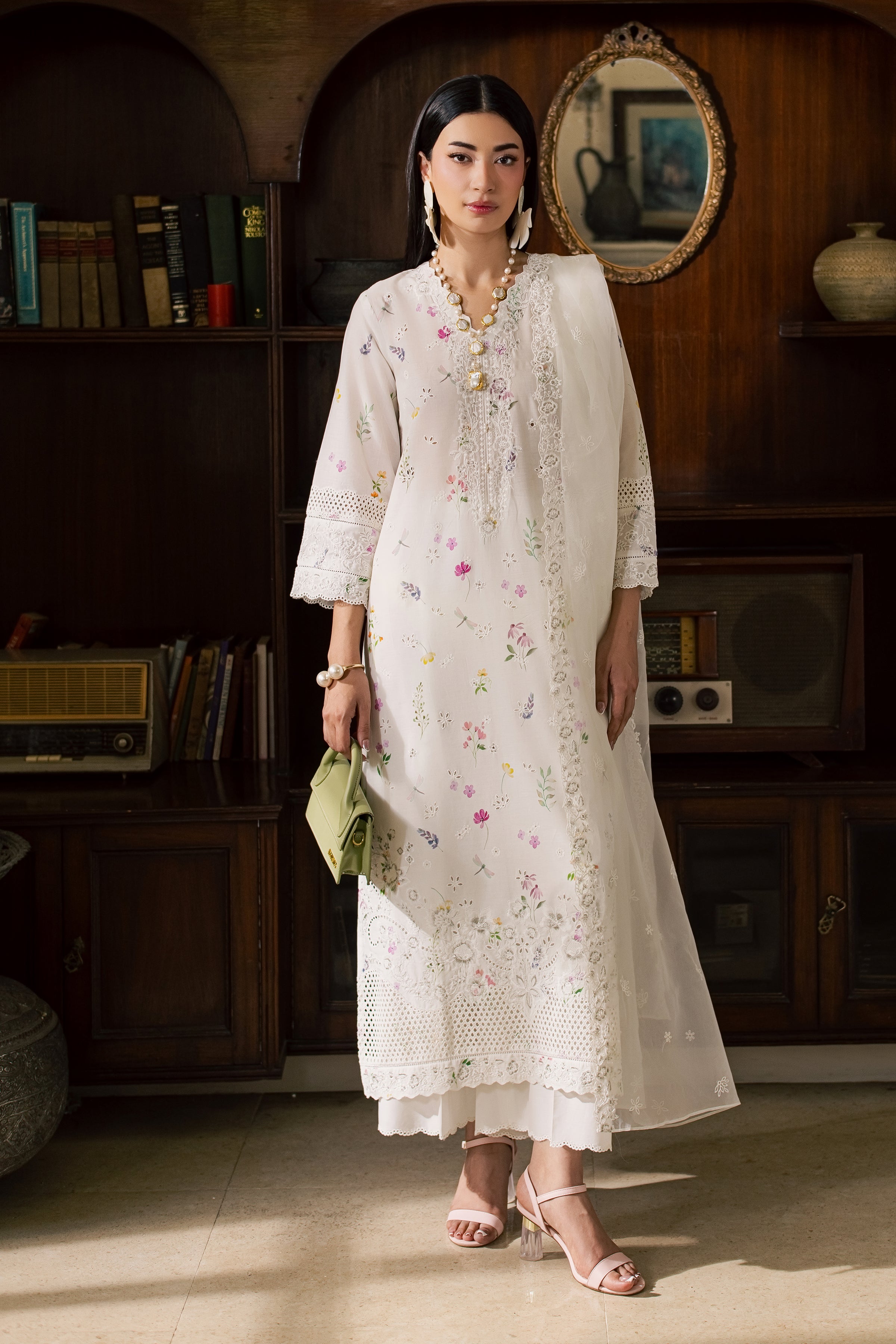  Jinan 3Pc - Luxury Embroidered Lawn BATIKSS26  BATIK   XS / White / Pima Lawn-S / White / Pima Lawn-M / White / Pima Lawn-L / White / Pima Lawn-XL / White / Pima Lawn