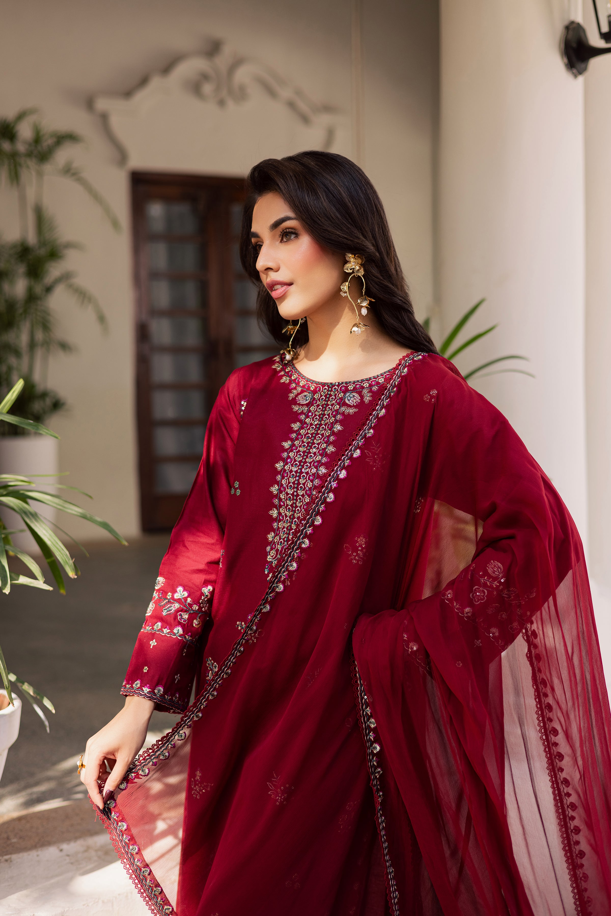  Lail 3Pc - Embroidered Khaddar Dress BATIK WINTER PRET 2025  BATIK   XS / Tyrian / Khaddar-S / Tyrian / Khaddar-M / Tyrian / Khaddar-L / Tyrian / Khaddar-XL / Tyrian / Khaddar