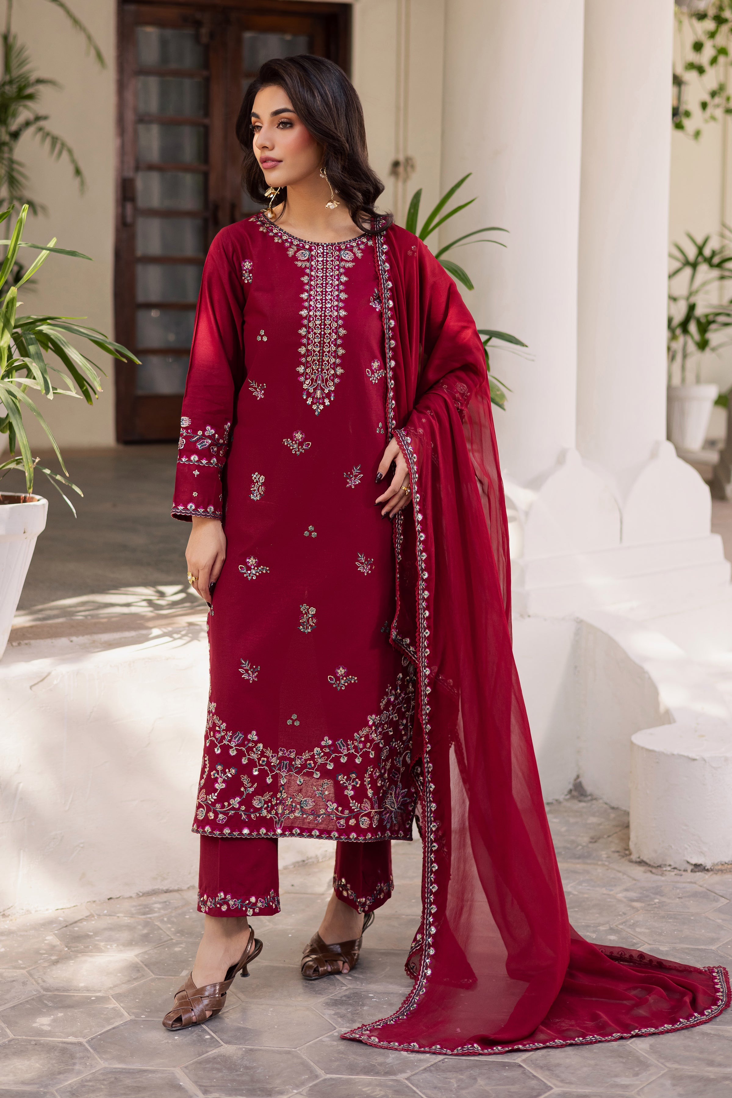  Lail 3Pc - Embroidered Khaddar Dress BATIK WINTER PRET 2025  BATIK   XS / Tyrian / Khaddar-S / Tyrian / Khaddar-M / Tyrian / Khaddar-L / Tyrian / Khaddar-XL / Tyrian / Khaddar