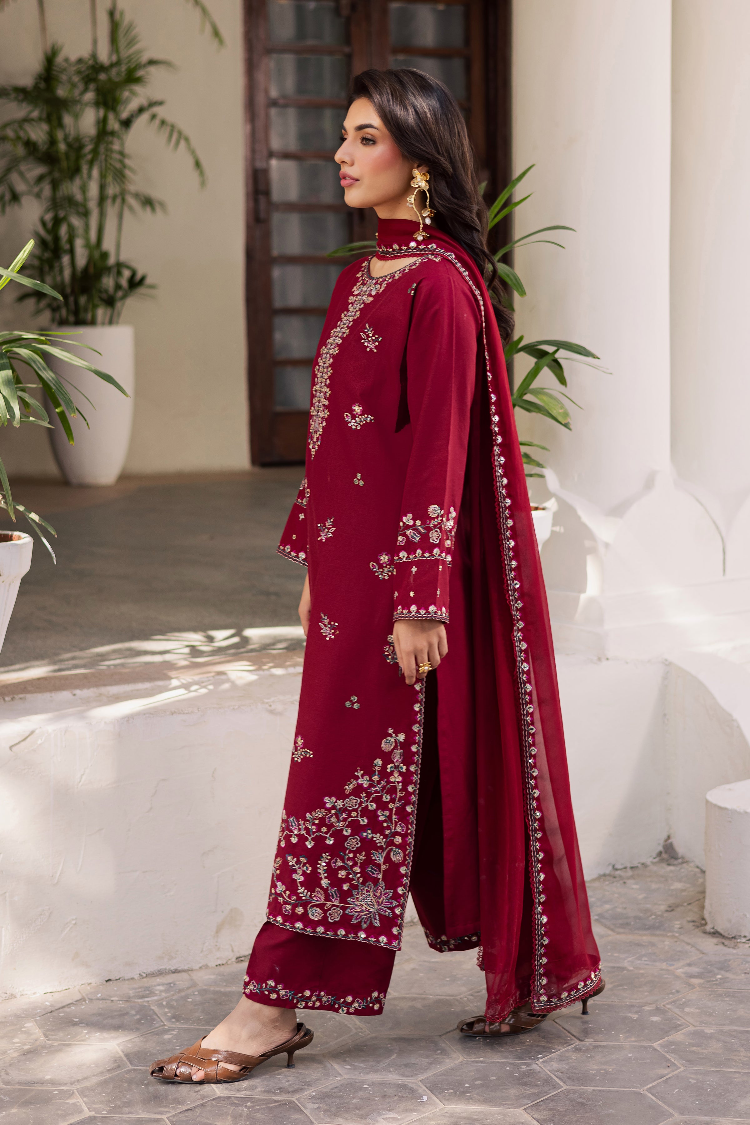  Lail 3Pc - Embroidered Khaddar Dress BATIK WINTER PRET 2025  BATIK   XS / Tyrian / Khaddar-S / Tyrian / Khaddar-M / Tyrian / Khaddar-L / Tyrian / Khaddar-XL / Tyrian / Khaddar