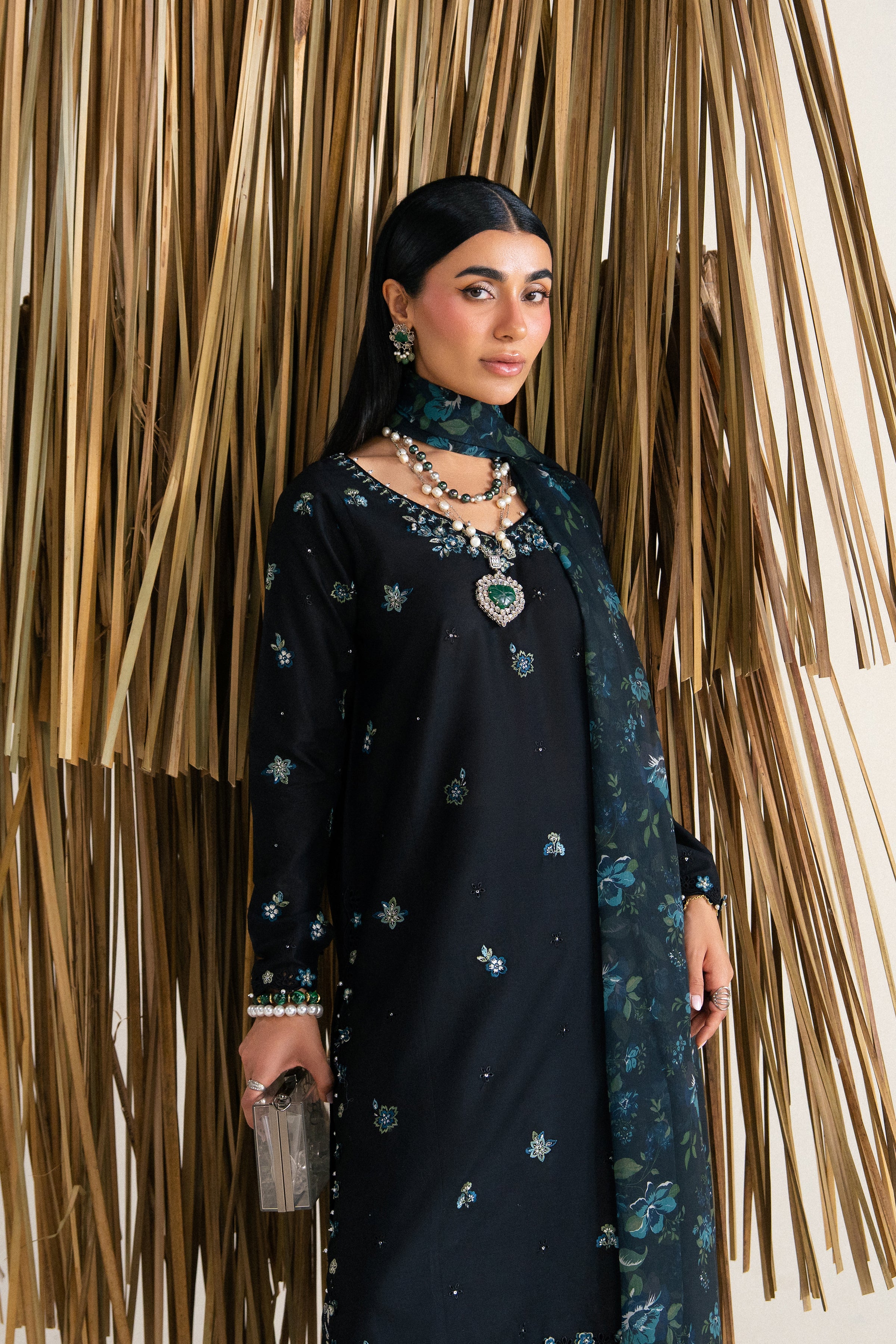  Layali 3Pc - Festive Eid Pret BATIKSS26  BATIK   XS / Black / Pima Lawn-S / Black / Pima Lawn-M / Black / Pima Lawn-L / Black / Pima Lawn-XL / Black / Pima Lawn