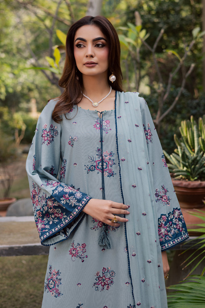  Madden 3Pc - Embroidered Festive Pret BATIK WINTER PRET 2025  BATIK   XS / Ice Blue / Textured Cotton-S / Ice Blue / Textured Cotton-M / Ice Blue / Textured Cotton-L / Ice Blue / Textured Cotton-XL / Ice Blue / Textured Cotton