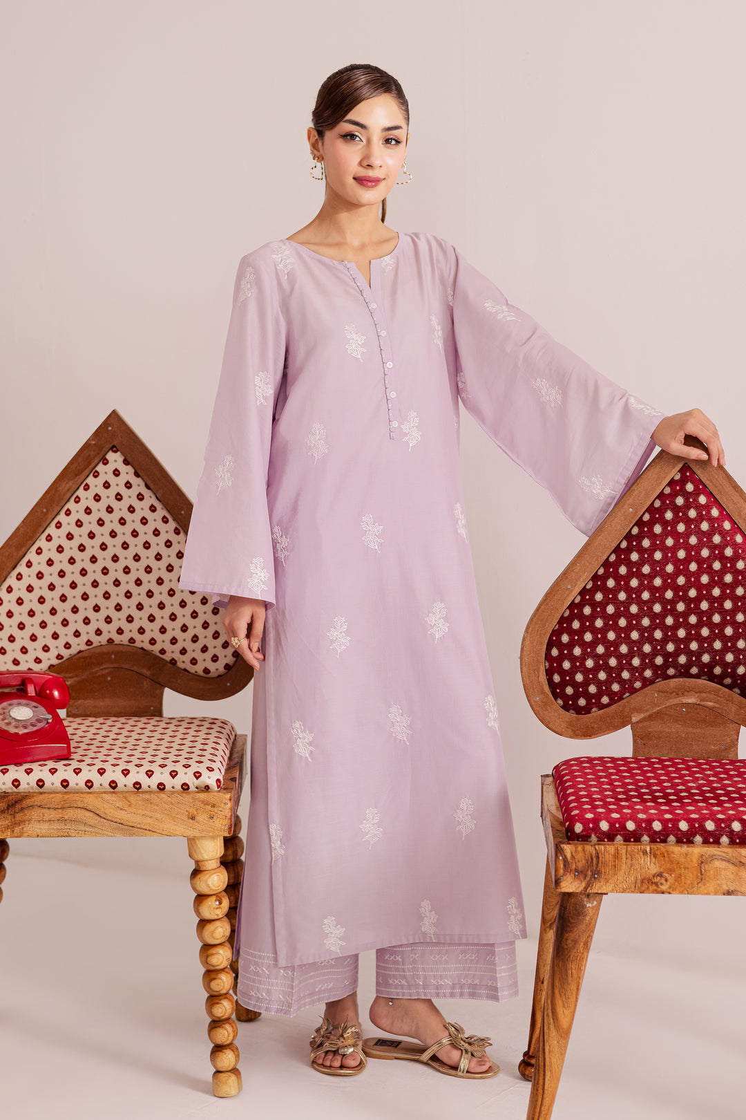 [product-color]-[product-type]-[product_material]