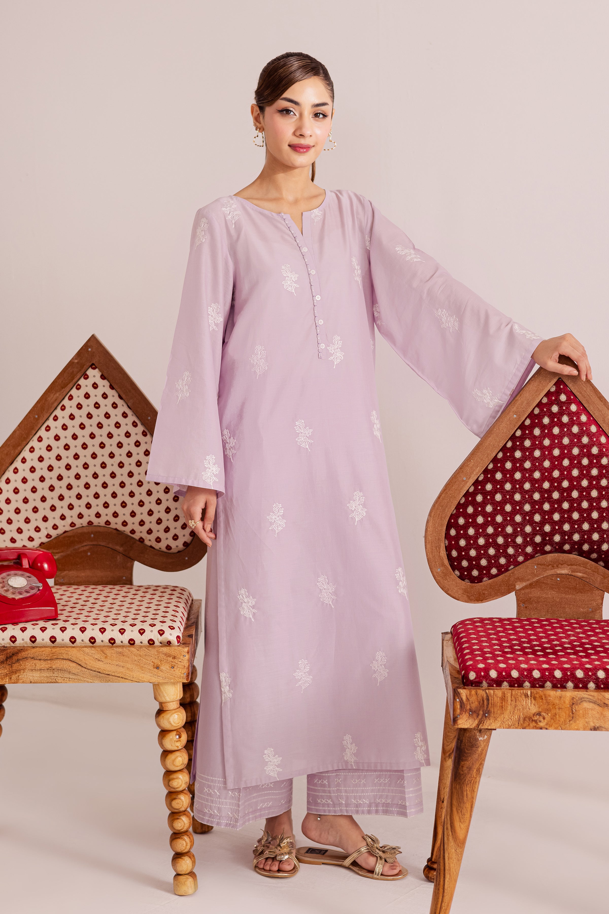 [product-color]-[product-type]-[product_material]