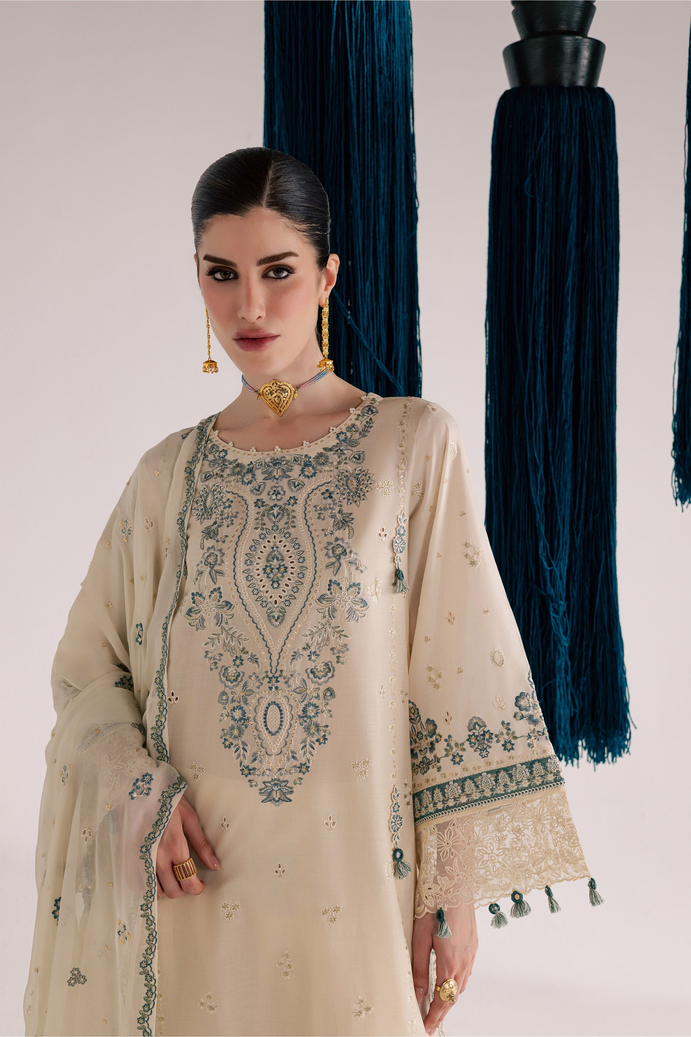  Mana 3Pc - Festive Eid Pret BATIKSS26  BATIK   XS / Ivory / Pima Lawn-S / Ivory / Pima Lawn-M / Ivory / Pima Lawn-L / Ivory / Pima Lawn-XL / Ivory / Pima Lawn