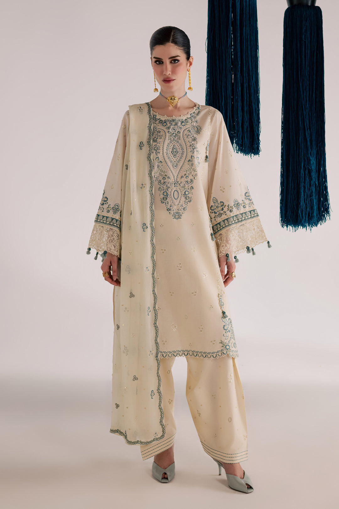  Mana 3Pc - Festive Eid Pret BATIKSS26  BATIK   XS / Ivory / Pima Lawn-S / Ivory / Pima Lawn-M / Ivory / Pima Lawn-L / Ivory / Pima Lawn-XL / Ivory / Pima Lawn