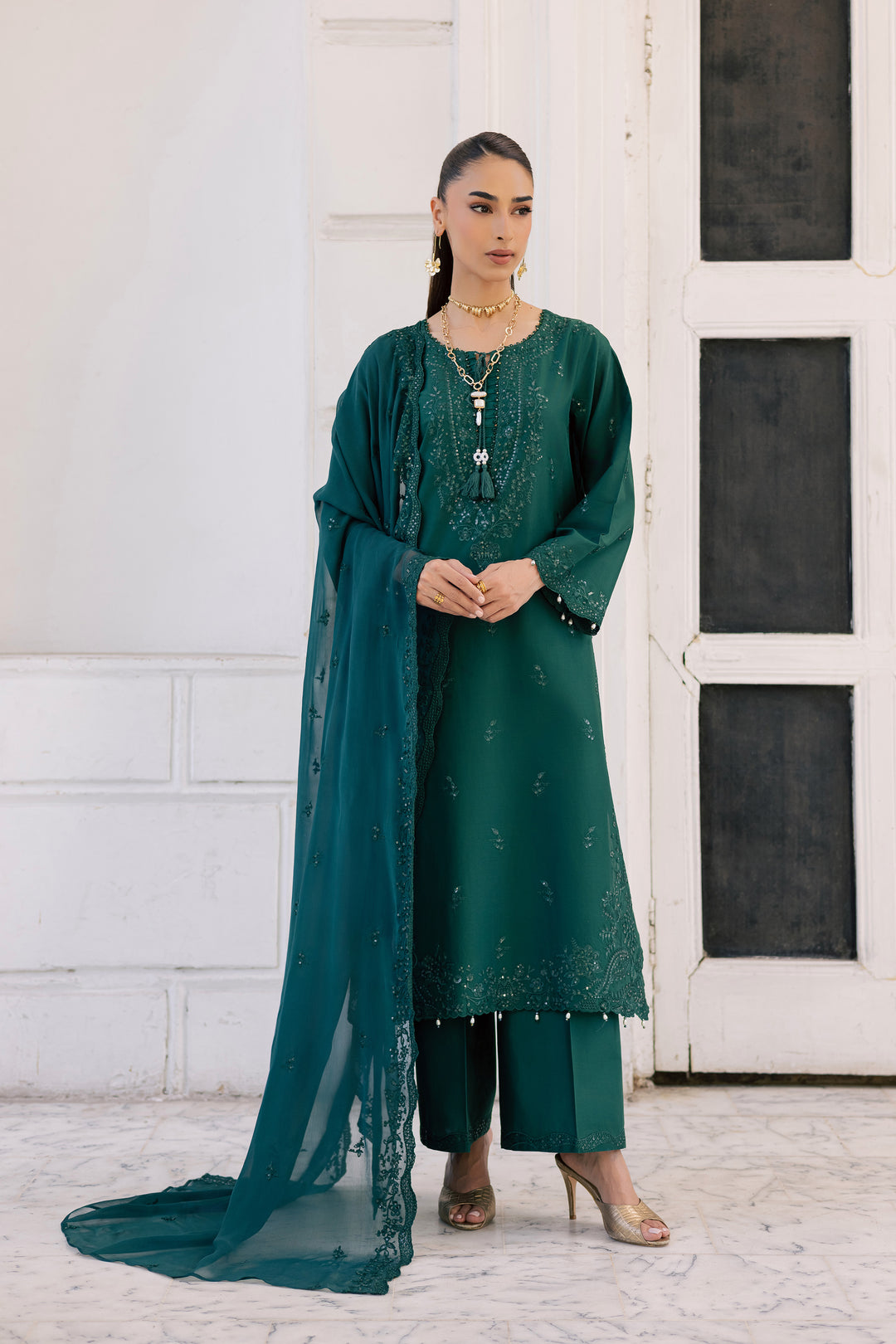 Manta 3Pc - Festive Embroidered Lawn BATIKSS26  BATIK   XS / Bottle Green / Pima Lawn-S / Bottle Green / Pima Lawn-M / Bottle Green / Pima Lawn-L / Bottle Green / Pima Lawn-XL / Bottle Green / Pima Lawn