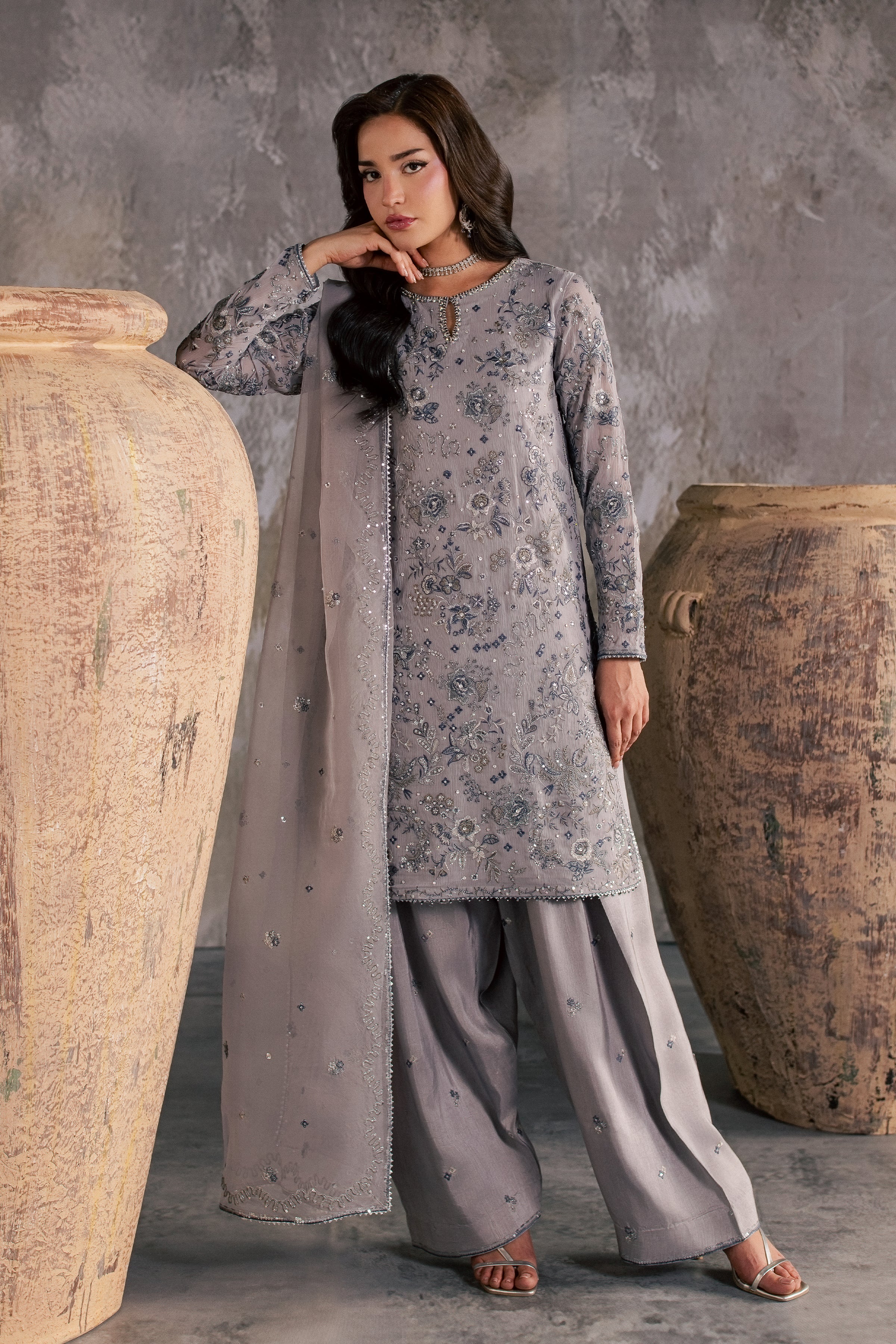  Mehria 3Pc - Festive Luxe Pret BATIKSTUDIO2026  BATIK   S / Grey / Crinkle-M / Grey / Crinkle-L / Grey / Crinkle