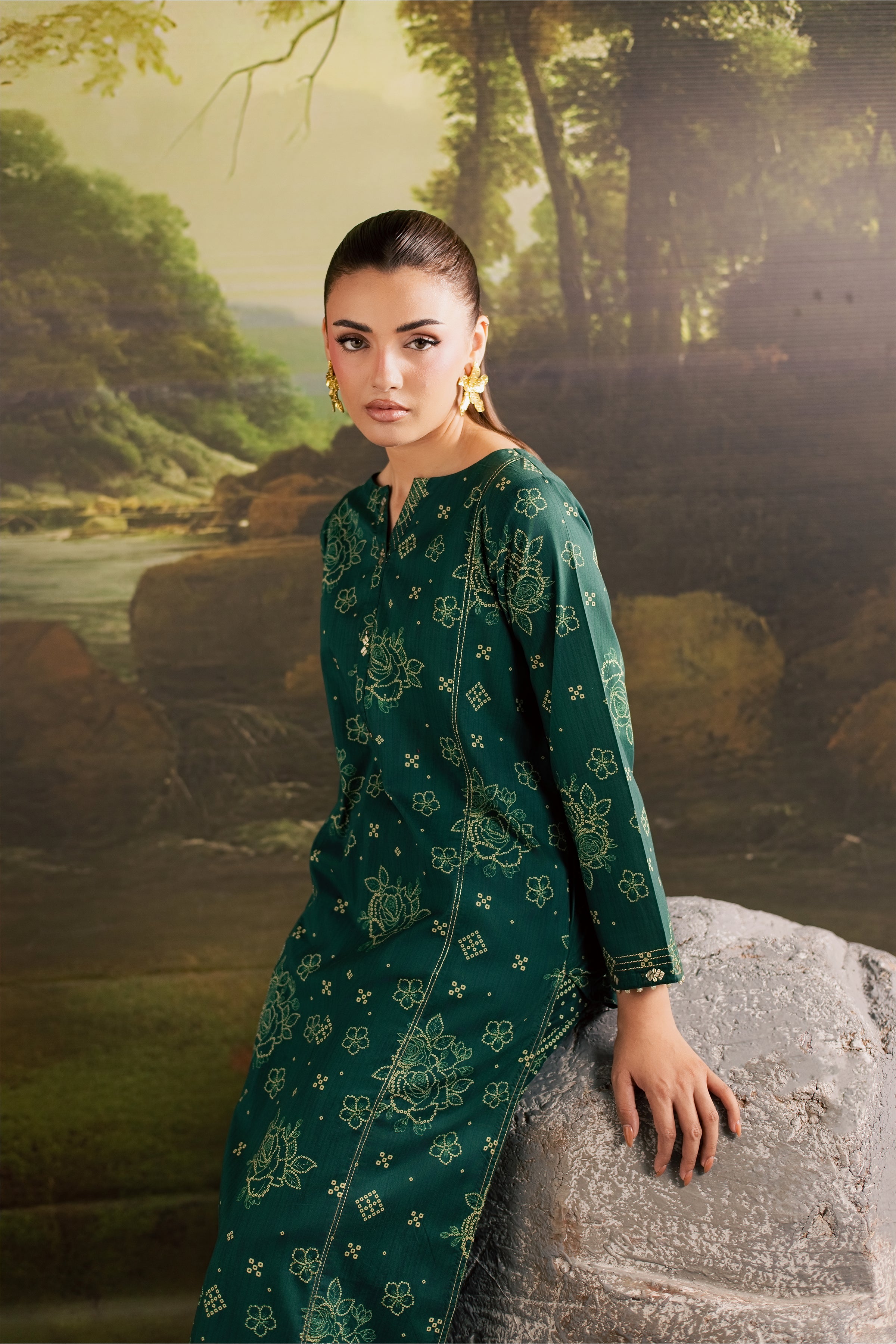 lawn design dress Moonsoon 2Pc Color:Bean Paste Pink Mocha Cressida Eyelet Dress this suit is a checked
