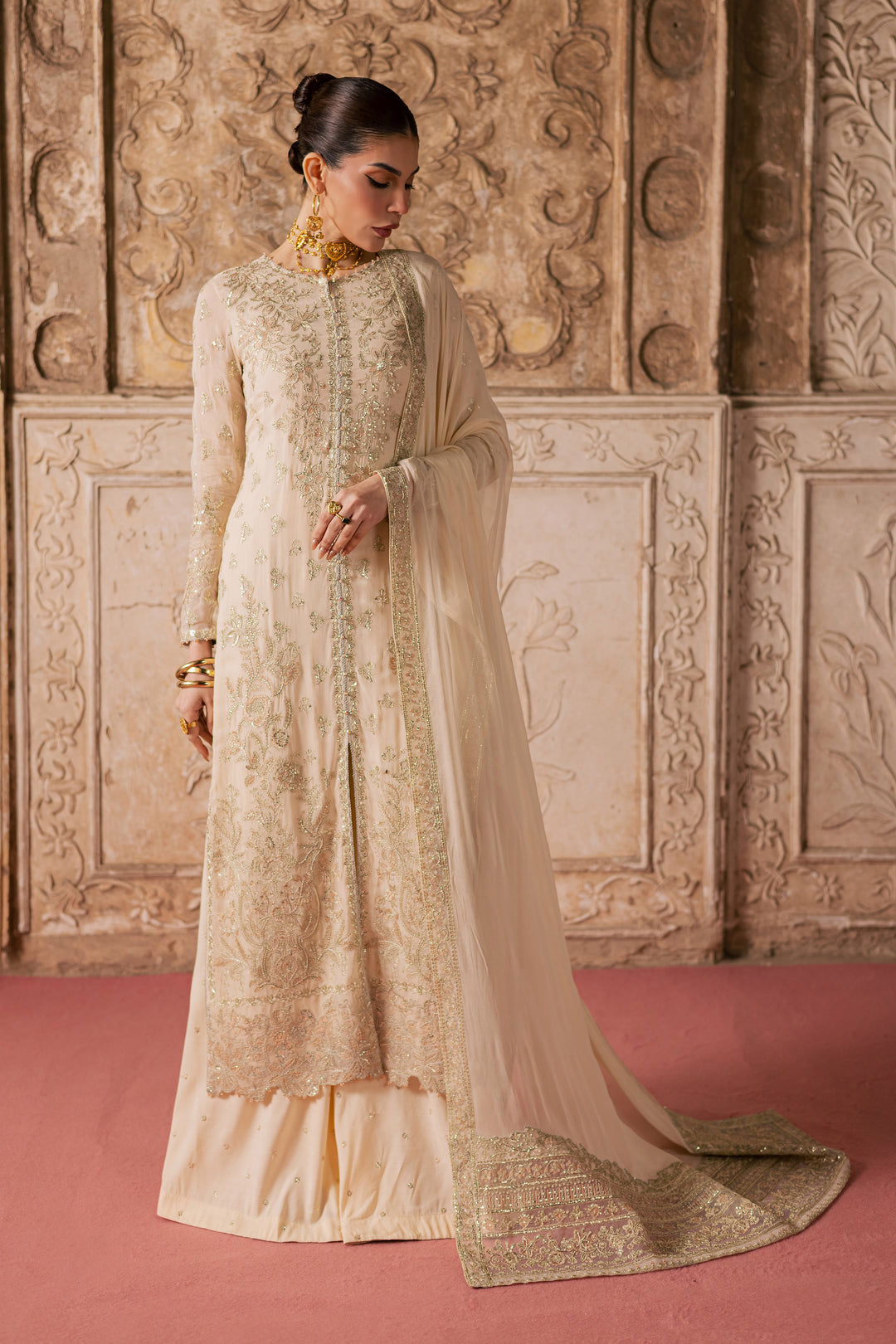  Mooti 3Pc - Festive Luxe Pret BATIKLuxePRET  BATIK   XS / Ivory / Chiffon-S / Ivory / Chiffon-M / Ivory / Chiffon-L / Ivory / Chiffon-XL / Ivory / Chiffon