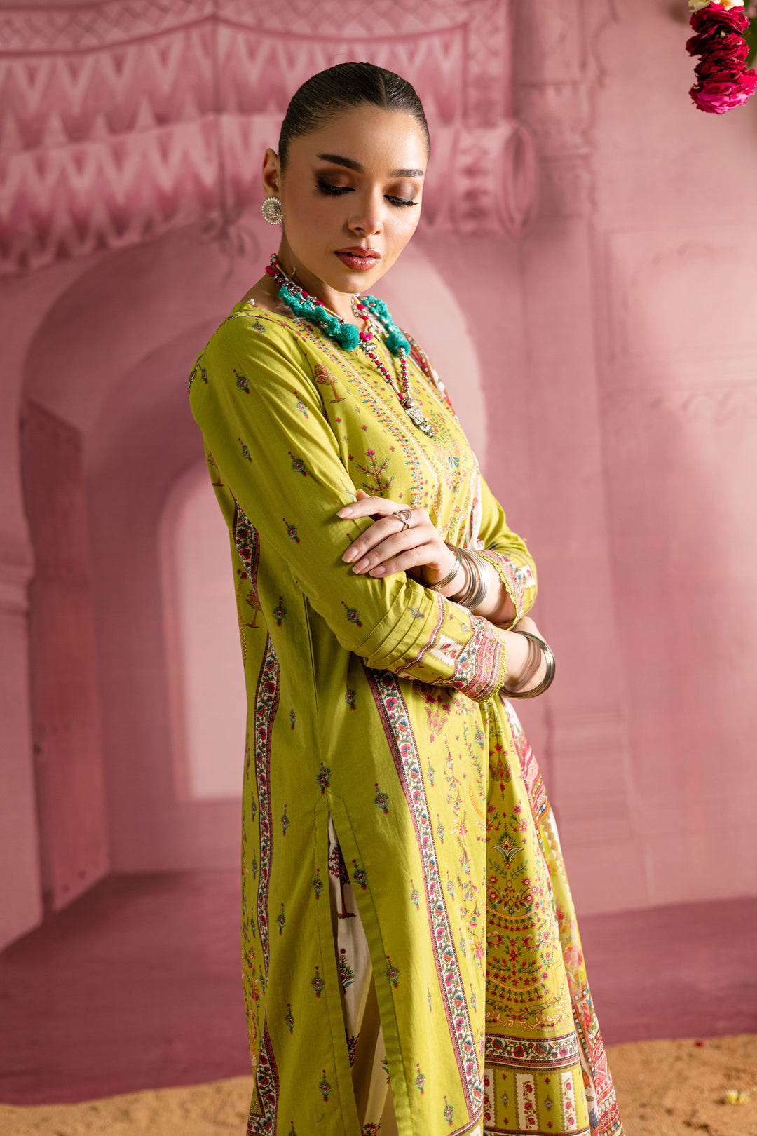 [product-color]-[product-type]-[product_material]