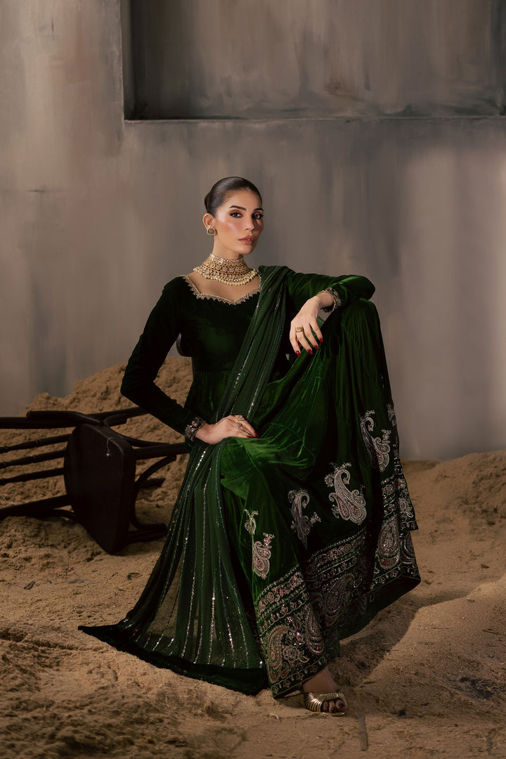  Mosslight 3Pc - Velvet Luxe Pret BATIKLuxePRET2025  BATIK   XS / Moss Green / Velvet-S / Moss Green / Velvet-M / Moss Green / Velvet-L / Moss Green / Velvet-XL / Moss Green / Velvet