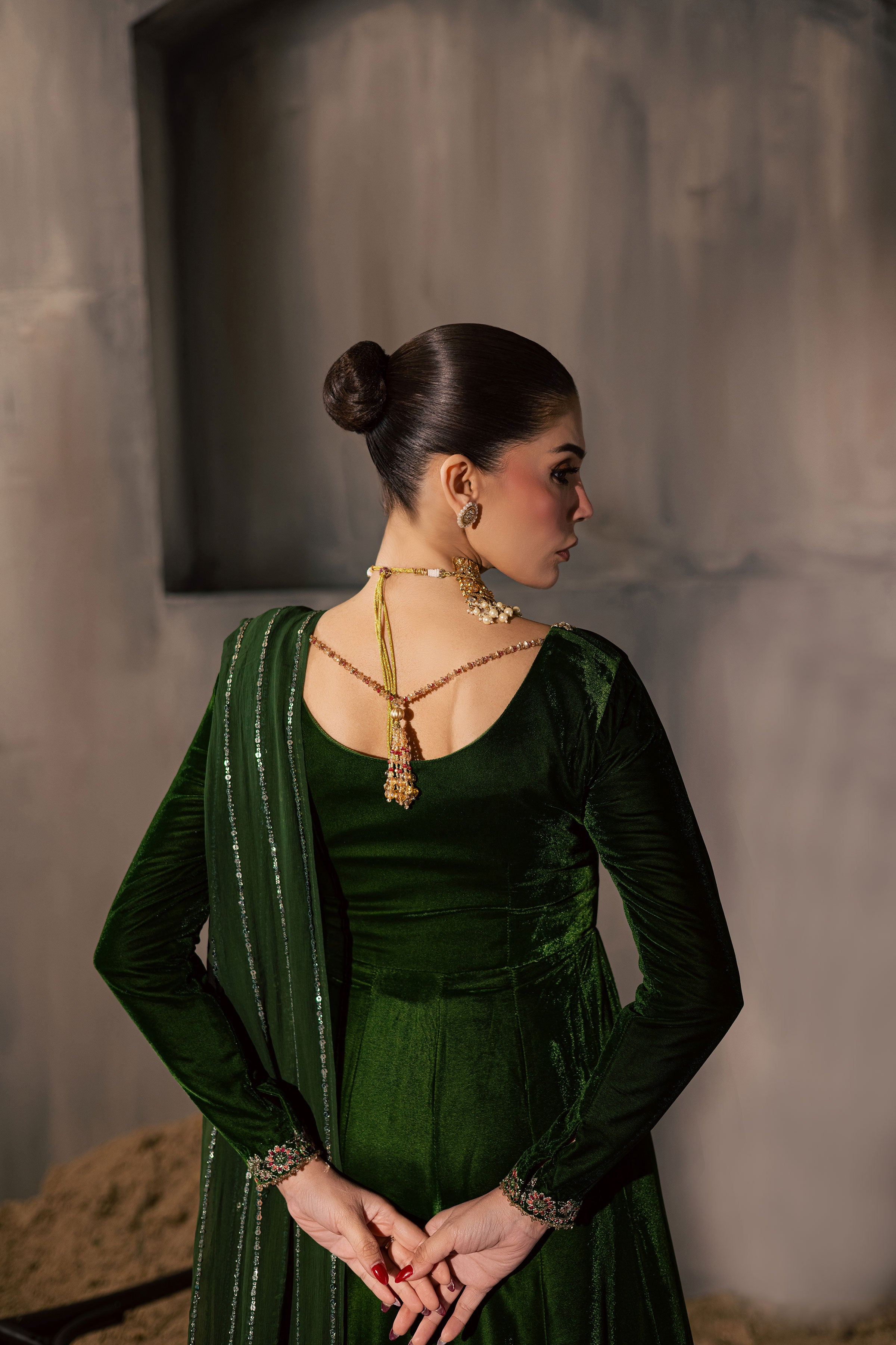 Mosslight 3Pc - Velvet Luxe Pret BATIKLuxePRET2025  BATIK   XS / Moss Green / Velvet-S / Moss Green / Velvet-M / Moss Green / Velvet-L / Moss Green / Velvet-XL / Moss Green / Velvet