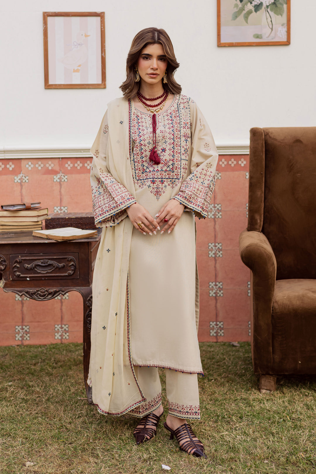  Nahin 3Pc - Embroidered Khaddar Dress BATIK WINTER PRET 2025  BATIK   XS / French Oak / Khaddar-S / French Oak / Khaddar-M / French Oak / Khaddar-L / French Oak / Khaddar-XL / French Oak / Khaddar