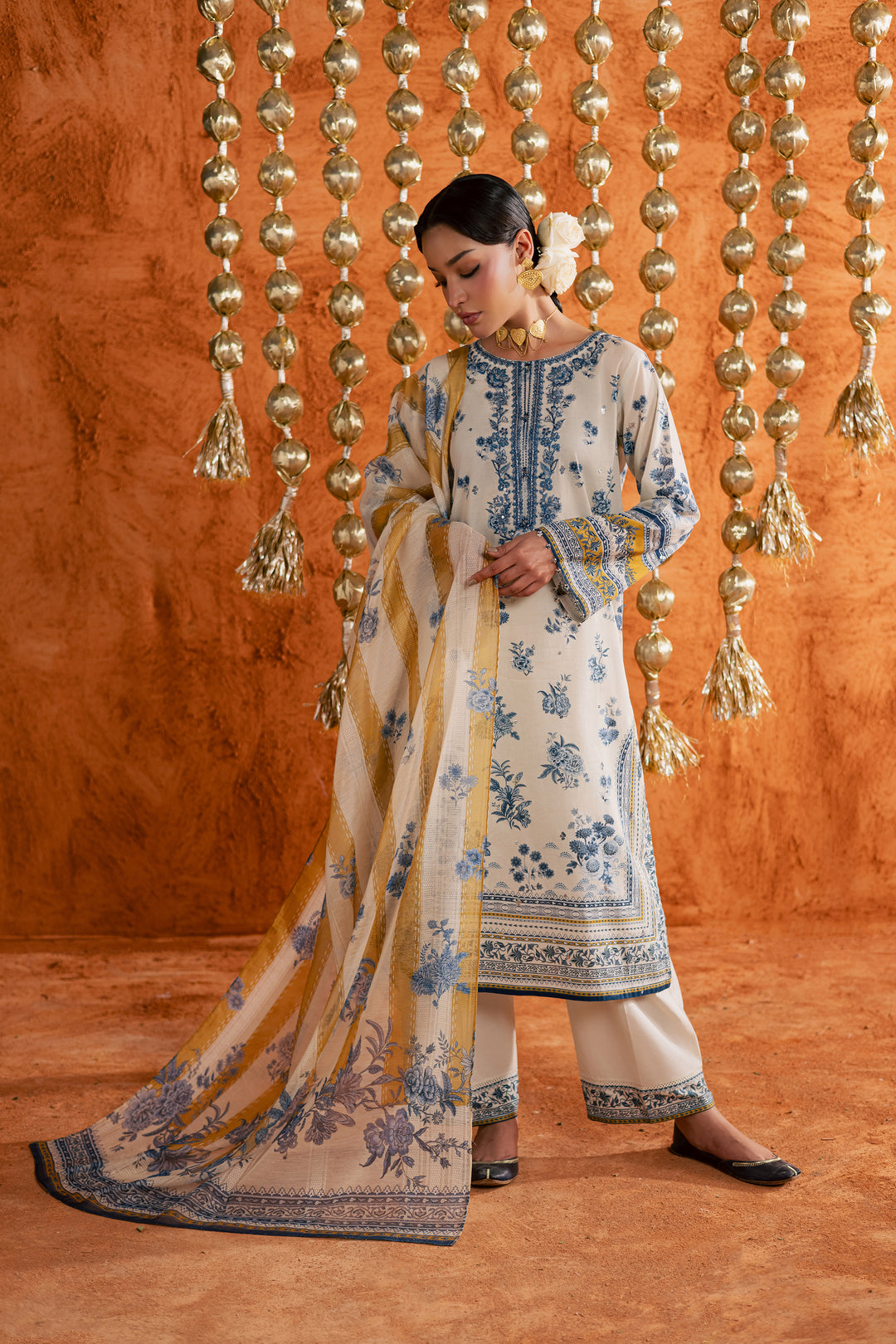  Nariman 3Pc - Printed Lawn Dress BATIKEID2026  BATIK   XS / Off White / Lawn-S / Off White / Lawn-M / Off White / Lawn-L / Off White / Lawn-XL / Off White / Lawn