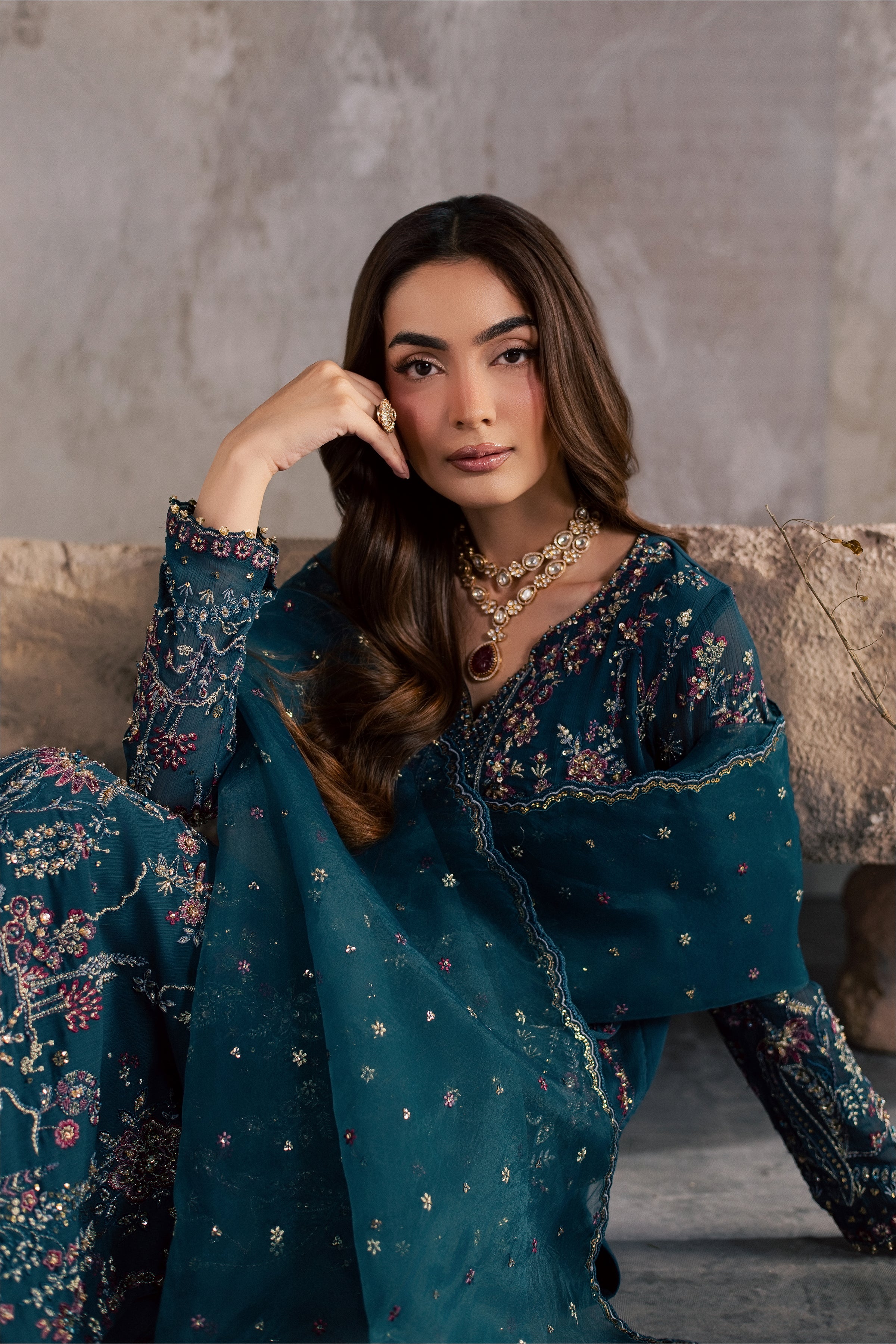  Nazish 3Pc - Festive Luxe Pret BATIKSTUDIO2026  BATIK   S / Teal / Crinkle-M / Teal / Crinkle-L / Teal / Crinkle