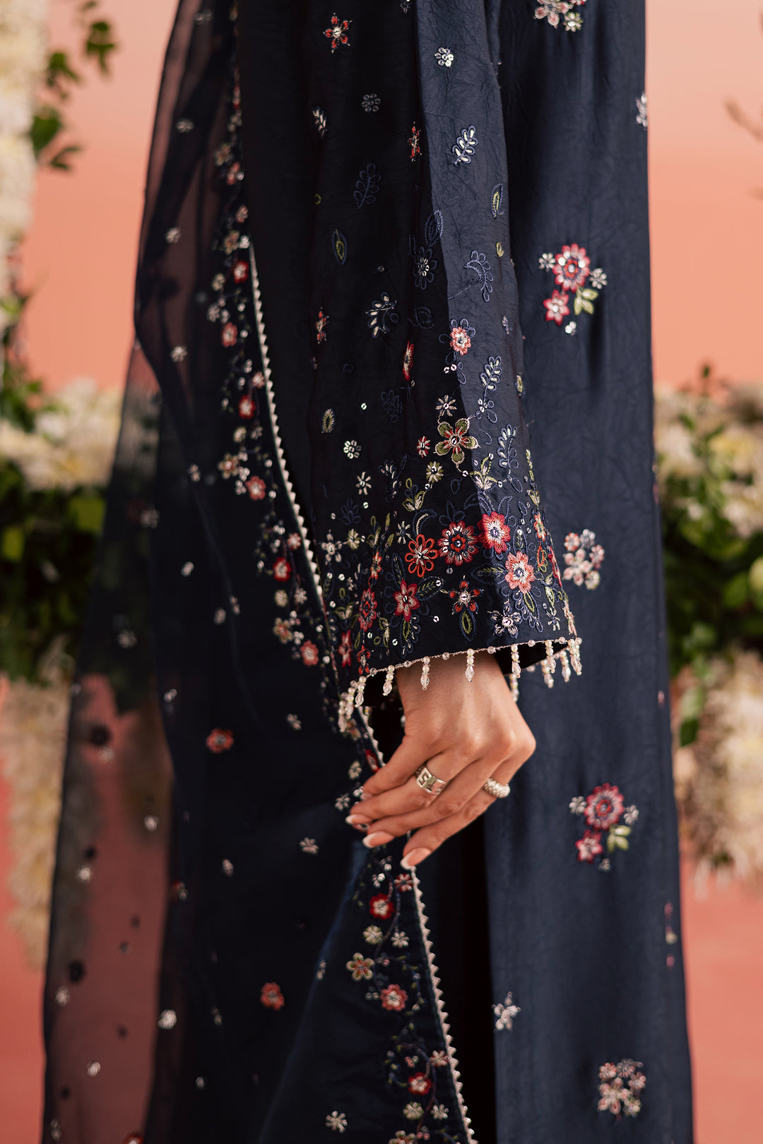 [product-color]-[product-type]-[product_material]