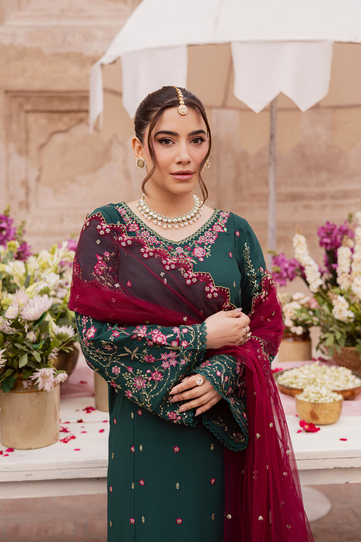  Neem 3Pc - Festive Luxe Pret BATIKSTUDIO2025  BATIK   S / Forest Green / Georgette-M / Forest Green / Georgette-L / Forest Green / Georgette