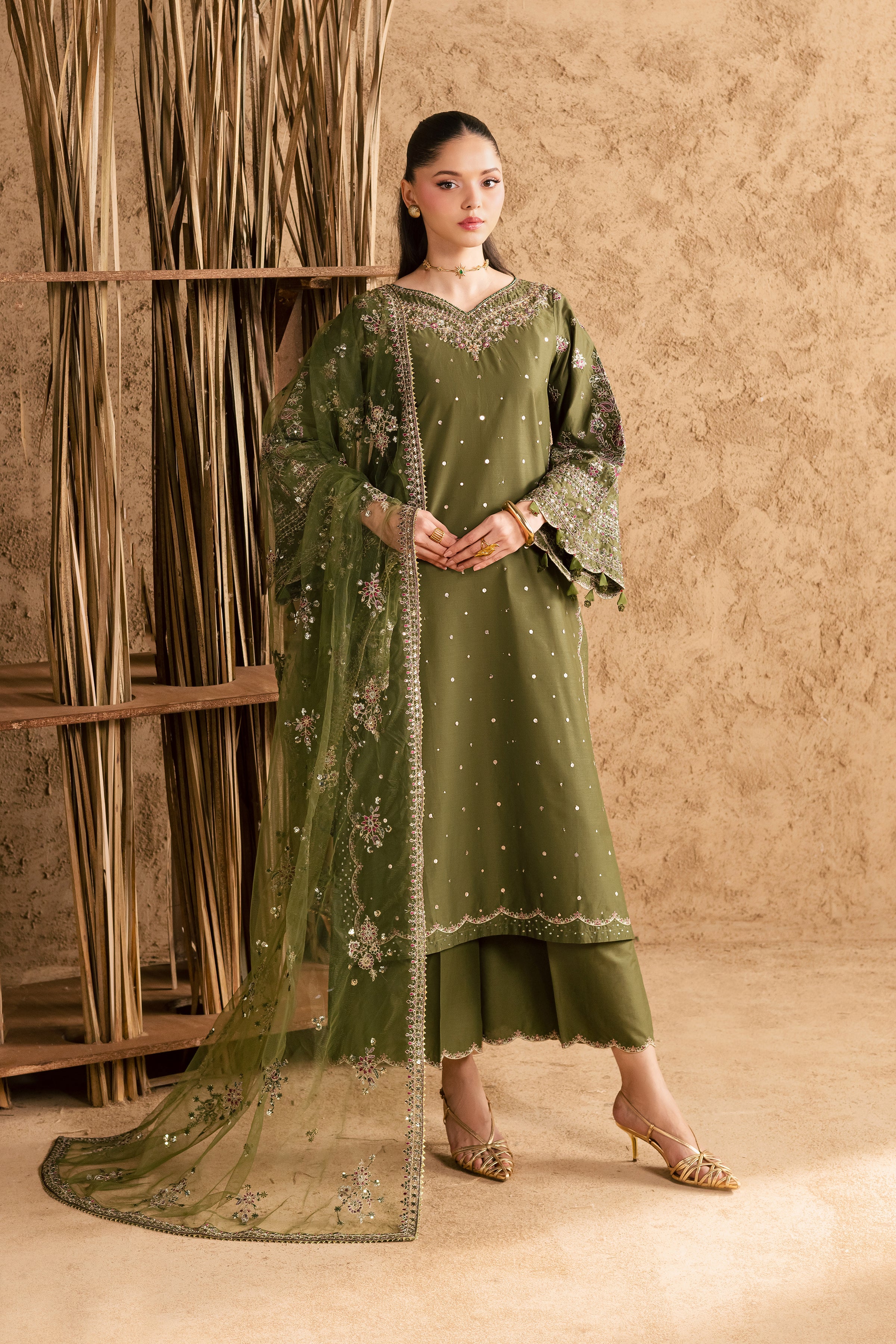  Nivora 3Pc - Festive Eid Pret BATIKEID2026  BATIK   XS / Mehndi Green / Giza-S / Mehndi Green / Giza-M / Mehndi Green / Giza-L / Mehndi Green / Giza-XL / Mehndi Green / Giza