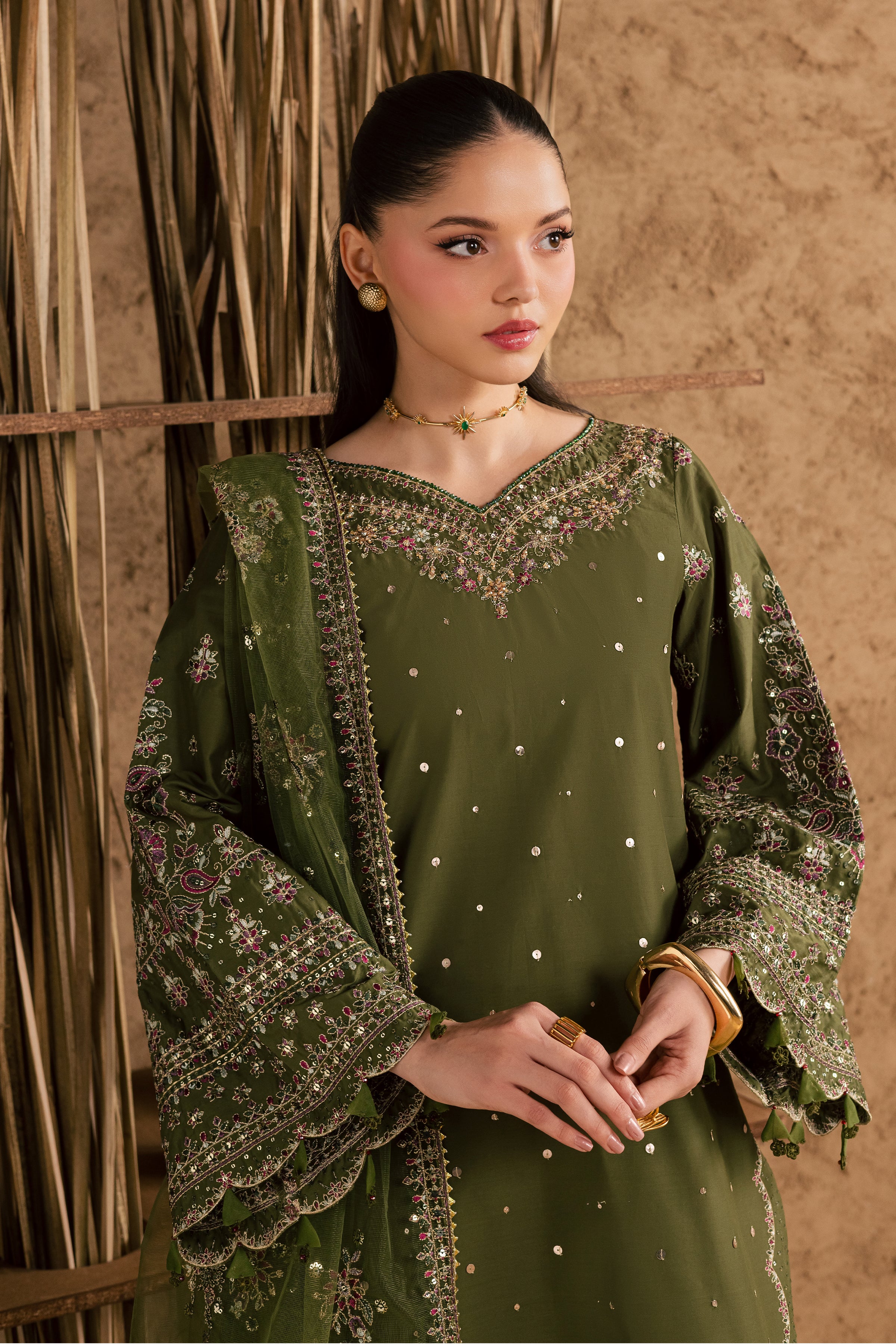  Nivora 3Pc - Festive Eid Pret BATIKEID2026  BATIK   XS / Mehndi Green / Giza-S / Mehndi Green / Giza-M / Mehndi Green / Giza-L / Mehndi Green / Giza-XL / Mehndi Green / Giza