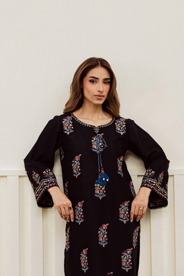  Noir Stitch 2Pc - Embroidered Khaddar Dress BATIK WINTER PRET 2025  BATIK   XS / Black / Khaddar-S / Black / Khaddar-M / Black / Khaddar-L / Black / Khaddar-XL / Black / Khaddar
