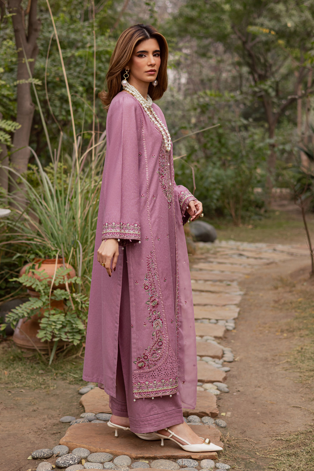  November 3Pc - Embroidered Festive Pret BATIK WINTER PRET 2025  BATIK   XS / Dusky Orchid / Textured Cotton-S / Dusky Orchid / Textured Cotton-M / Dusky Orchid / Textured Cotton-L / Dusky Orchid / Textured Cotton-XL / Dusky Orchid / Textured Cotton