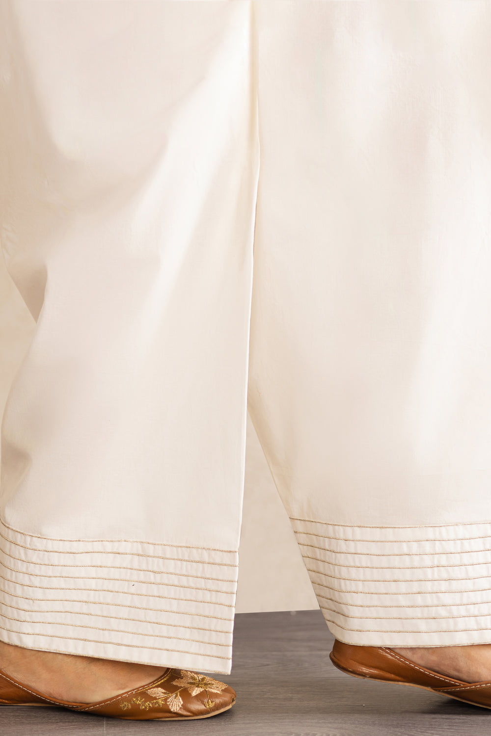 [product-color]-[product-type]-[product_material]