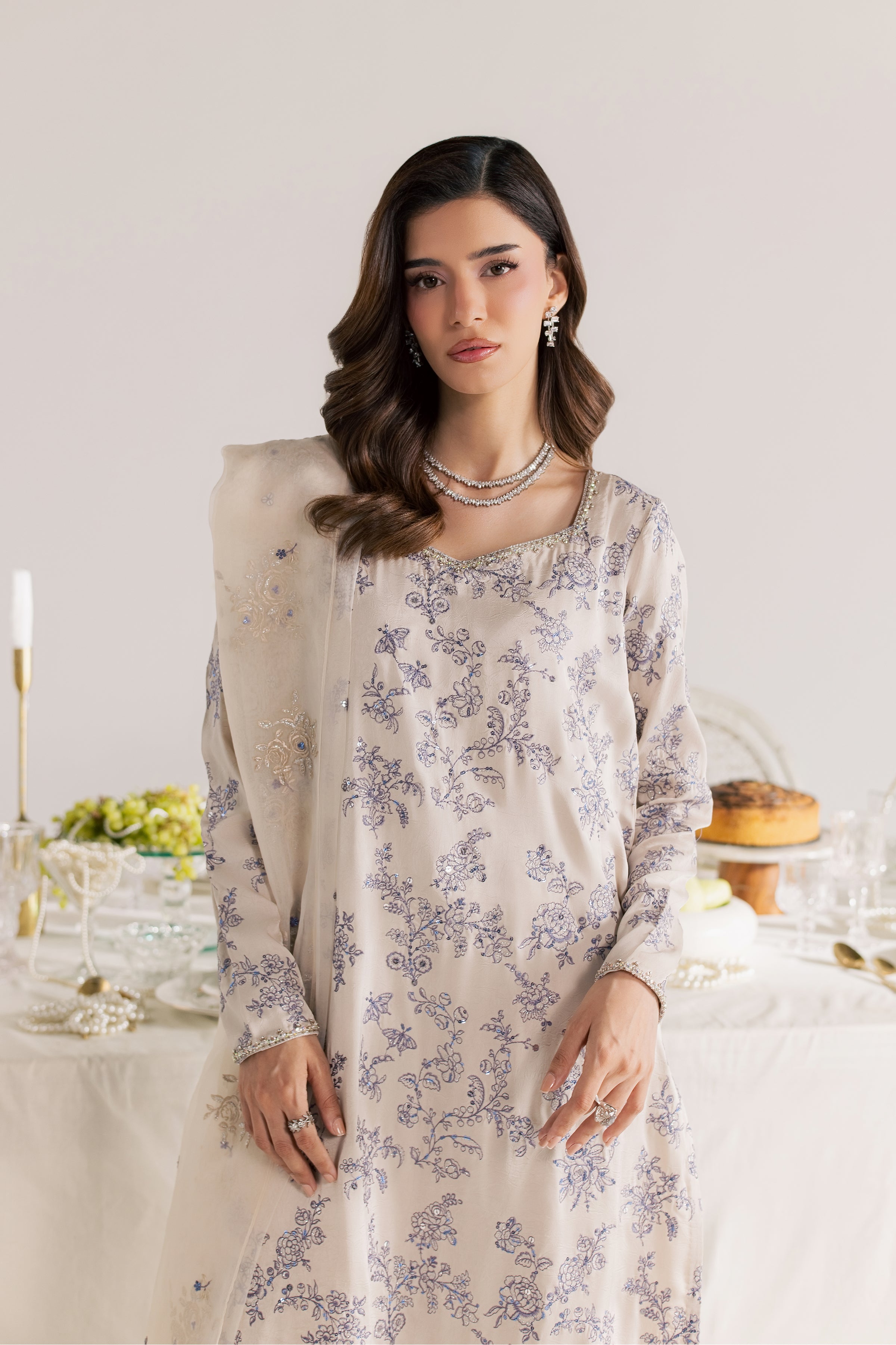 Pearl Elena 3Pc - Festive Luxe Pret STUDIOLUXEAUG26  BATIK   S / Pearl White / Textured Grip
