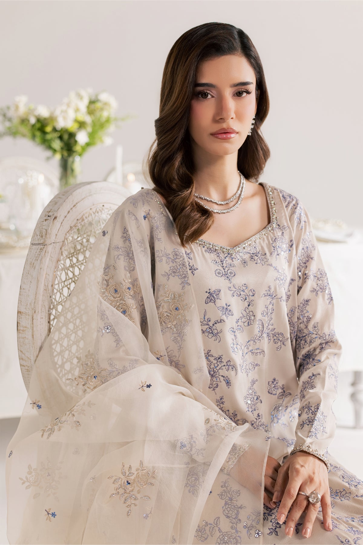Pearl Elena 3Pc - Festive Luxe Pret STUDIOLUXEAUG26  BATIK   S / Pearl White / Textured Grip