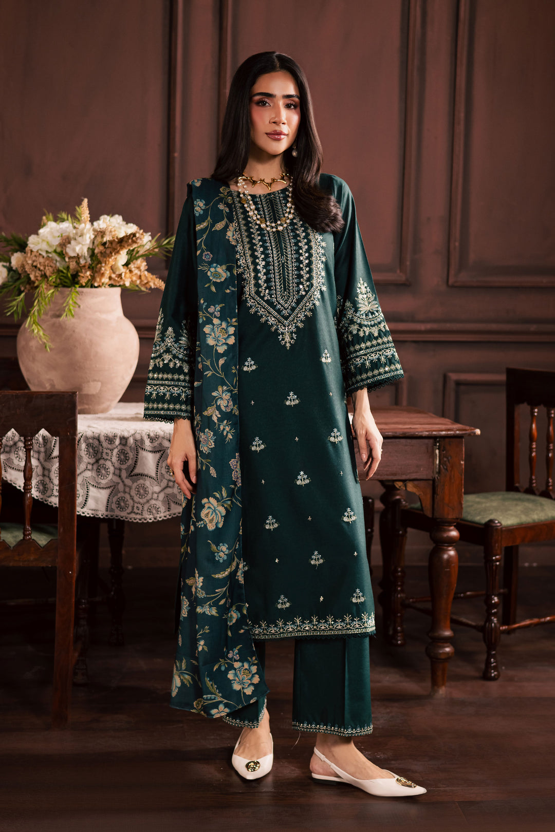  Queen Bee 3Pc - Embroidered Khaddar Dress BATIK WINTER PRET 2025  BATIK   XS / Bottle Green / Khaddar-S / Bottle Green / Khaddar-M / Bottle Green / Khaddar-L / Bottle Green / Khaddar-XL / Bottle Green / Khaddar