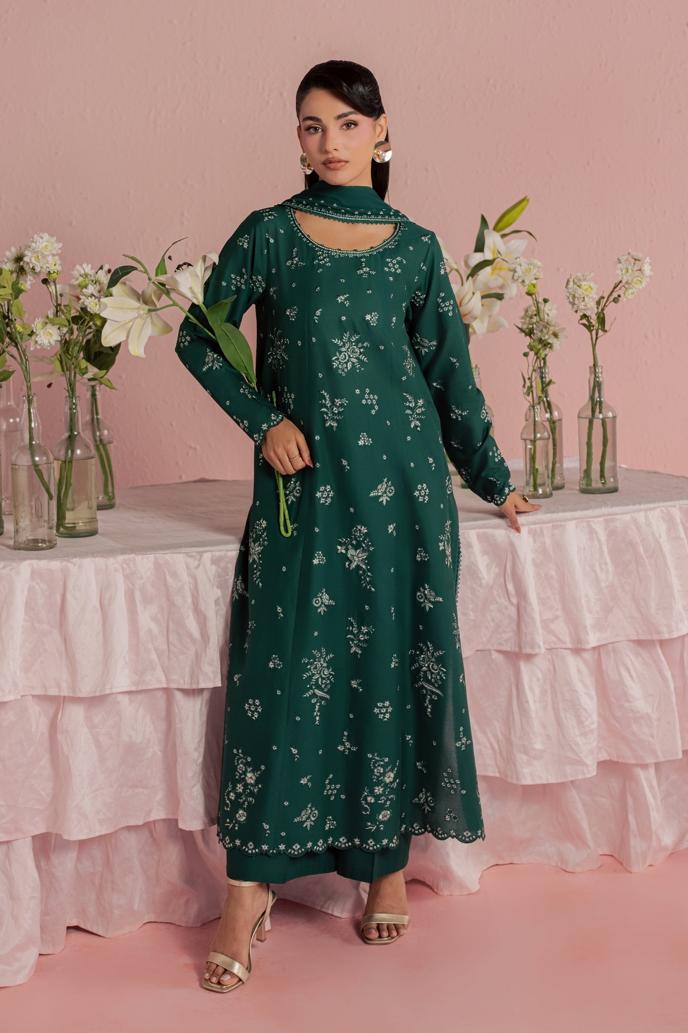  Raila 3Pc - Embroidered Lawn Dress BATIKSS26  BATIK   XS / Perzik Green / Pima Lawn-S / Perzik Green / Pima Lawn-M / Perzik Green / Pima Lawn-L / Perzik Green / Pima Lawn-XL / Perzik Green / Pima Lawn