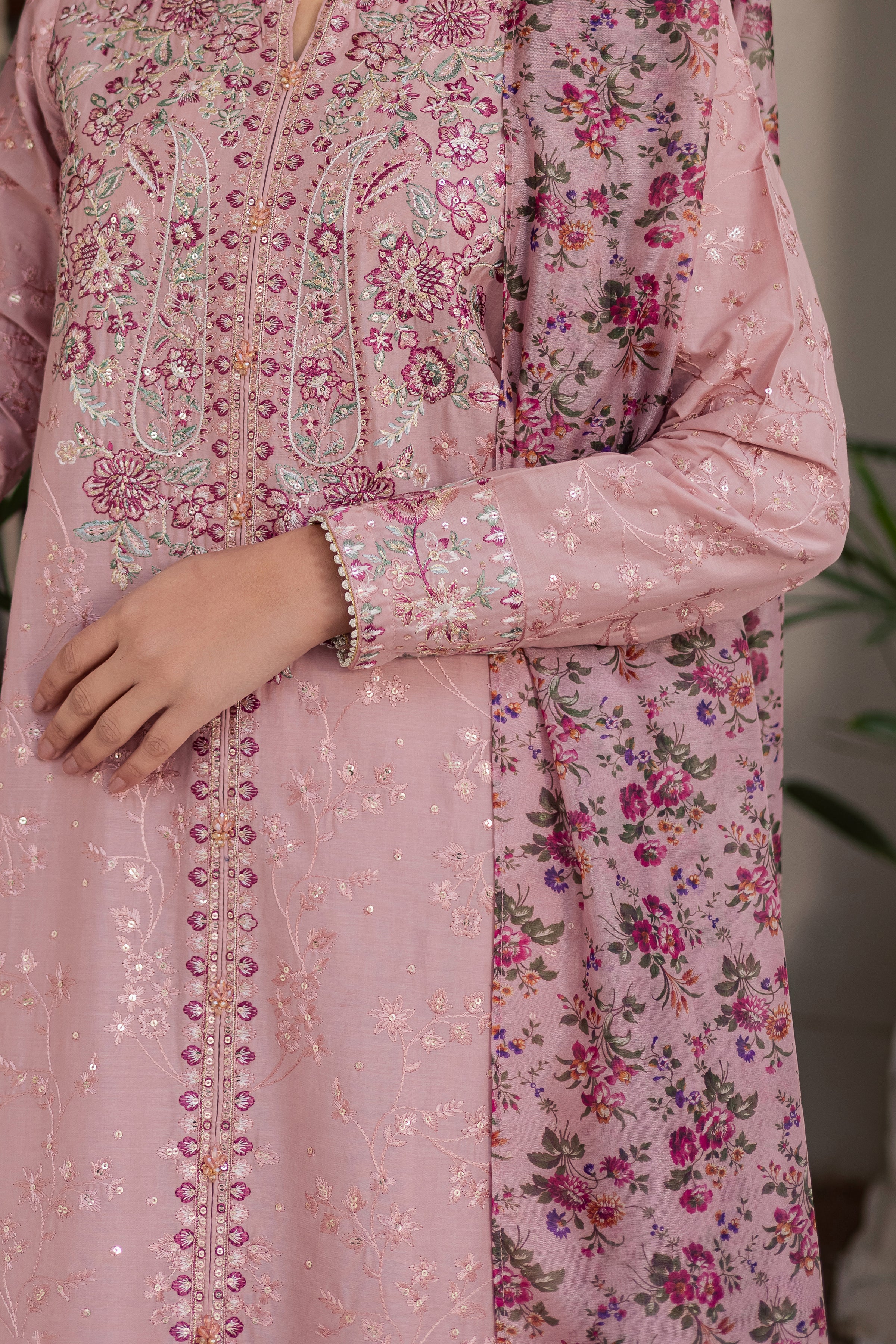  Rimi 3Pc - Festive Embroidered Lawn BATIKEID2026  BATIK   XS / Taffy Pink / Pima Lawn-S / Taffy Pink / Pima Lawn-M / Taffy Pink / Pima Lawn-L / Taffy Pink / Pima Lawn-XL / Taffy Pink / Pima Lawn
