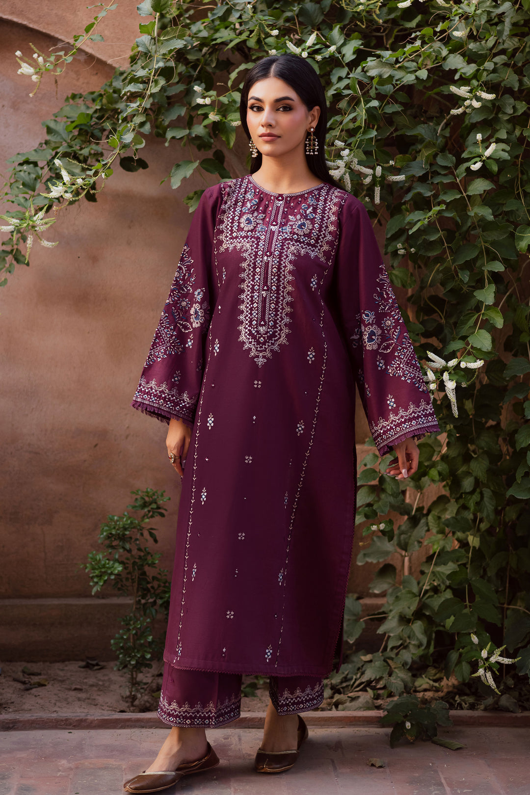  Roshan 2Pc - Embroidered Khaddar Dress BATIK WINTER PRET 2025  BATIK   XS / Mauve / Khaddar-S / Mauve / Khaddar-M / Mauve / Khaddar-L / Mauve / Khaddar-XL / Mauve / Khaddar
