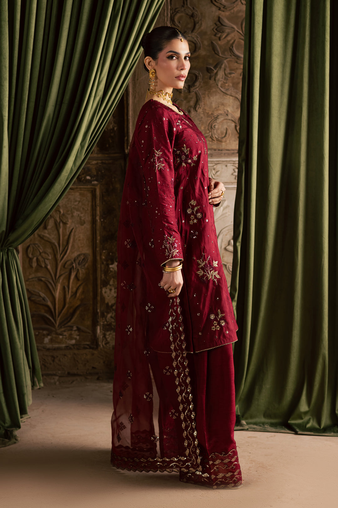  Ruby Amber 3Pc - Festive Luxe Pret BATIKSTUDIO2025  BATIK   S / Maroon / Raw Silk-M / Maroon / Raw Silk-L / Maroon / Raw Silk