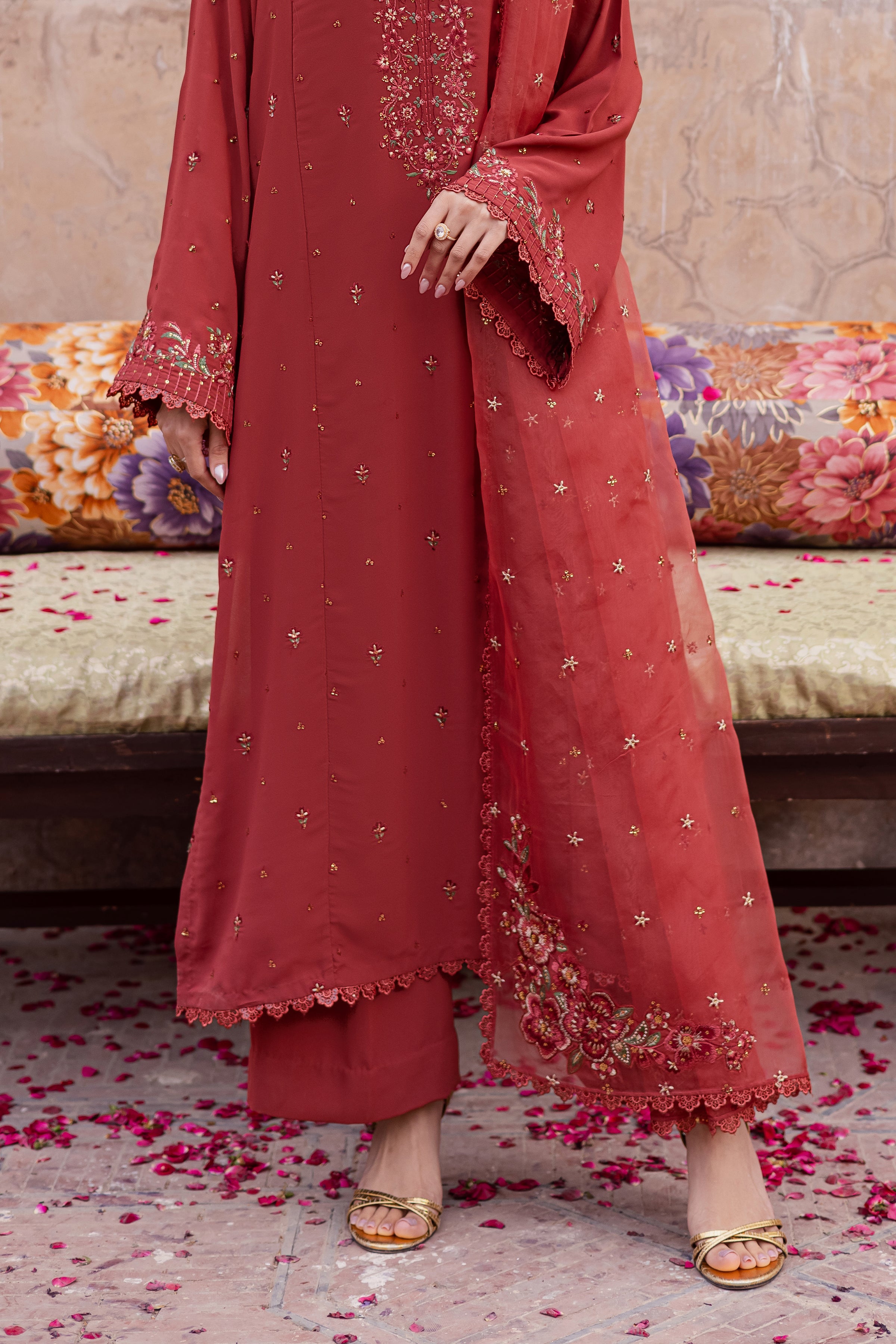  Rusty Iris 3pc - Festive Luxe Pret BATIKSTUDIO2025  BATIK   S / Rust / Georgette-M / Rust / Georgette-L / Rust / Georgette