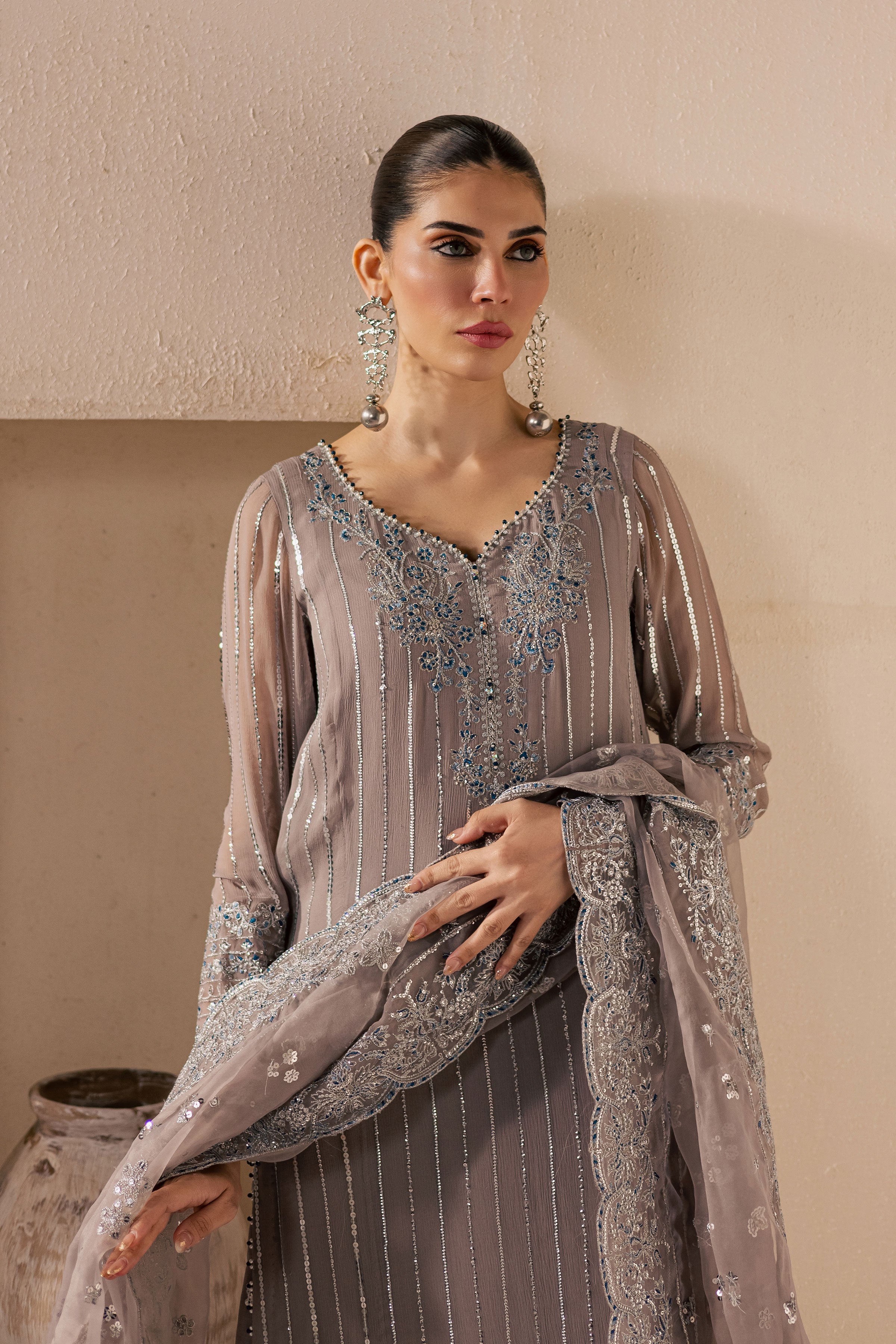  Saabiha 3Pc - Embroidered Luxe Pret BATIKLuxePRET2025  BATIK   XS / Steel Grey / Organza & Raw Silk-S / Steel Grey / Organza & Raw Silk-M / Steel Grey / Organza & Raw Silk-L / Steel Grey / Organza & Raw Silk-XL / Steel Grey / Organza & Raw Silk